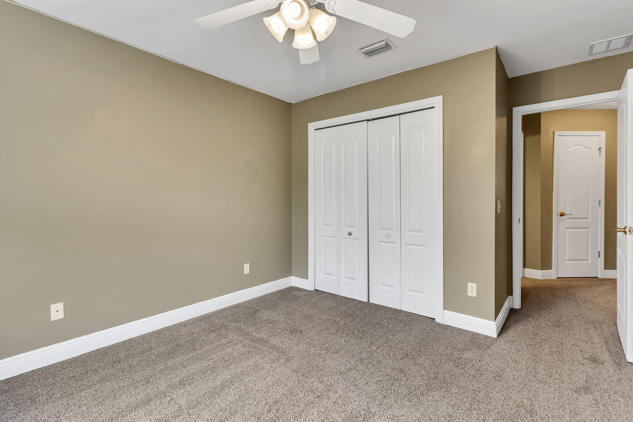 HADLEIGH HILLS T/H - Residential Lease