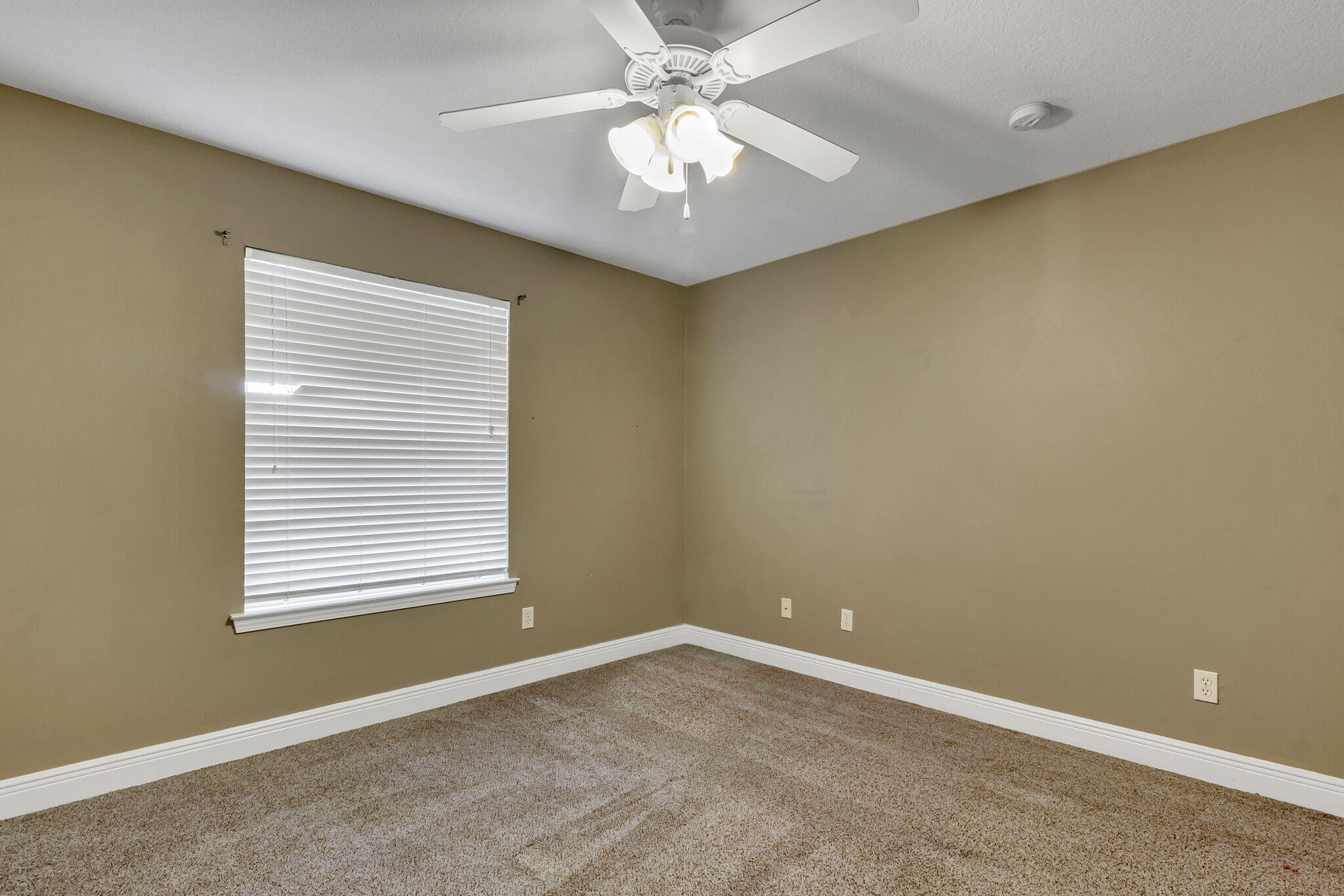 HADLEIGH HILLS T/H - Residential Lease