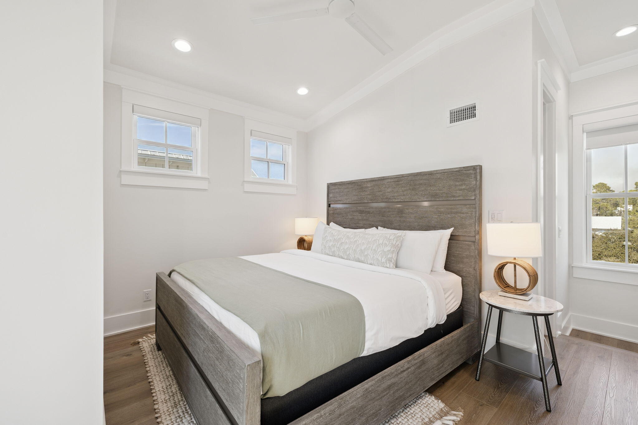 GULF SHORE MANOR - Residential