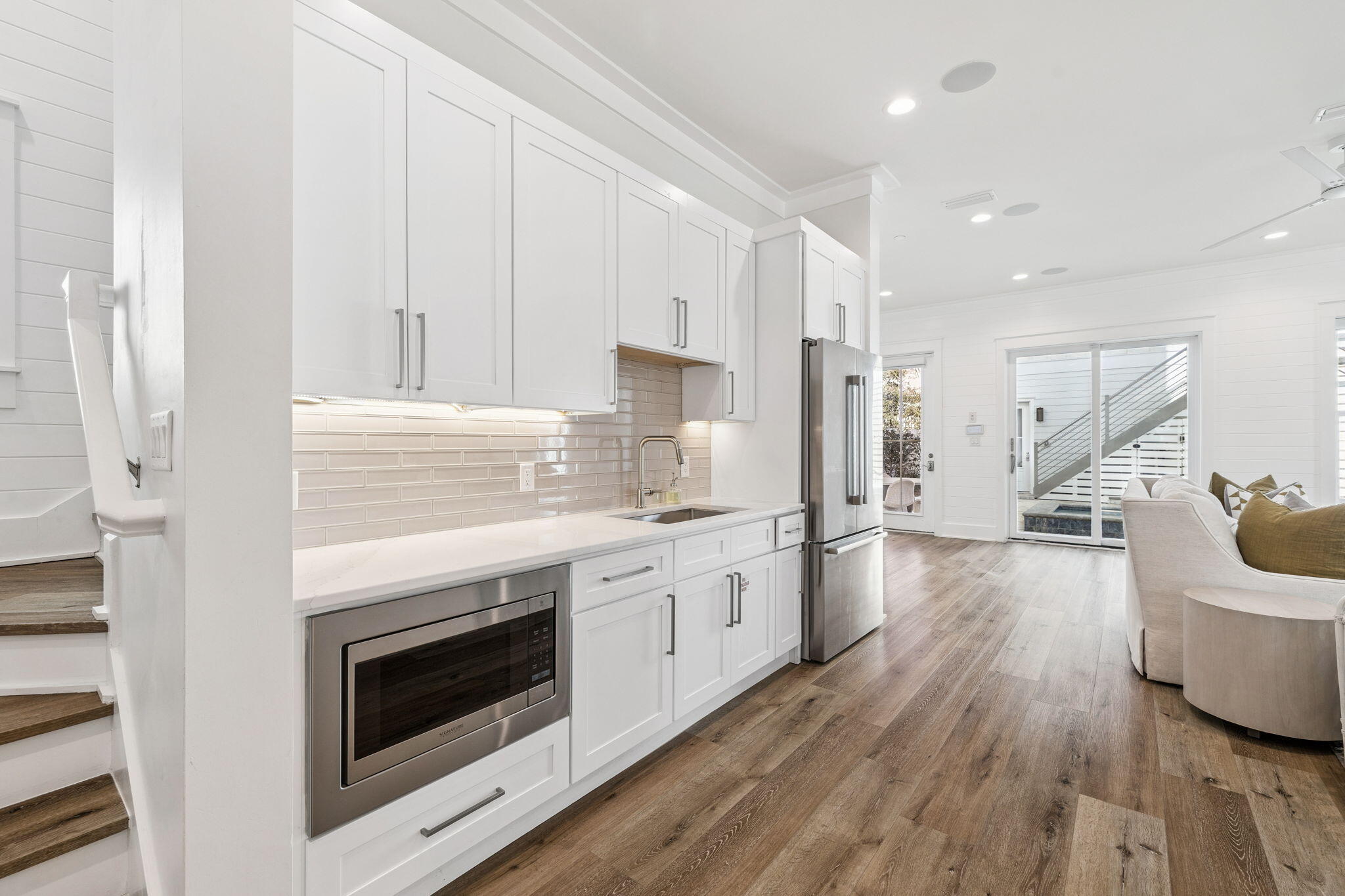 GULF SHORE MANOR - Residential