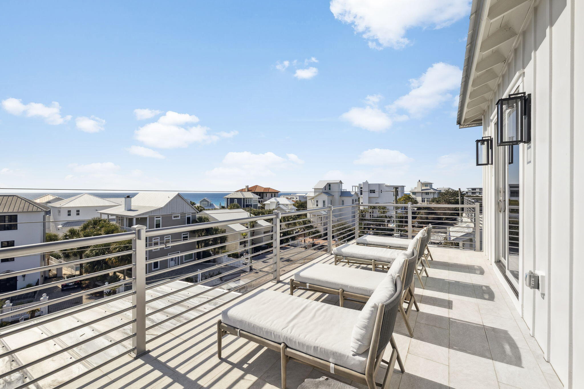 GULF SHORE MANOR - Residential