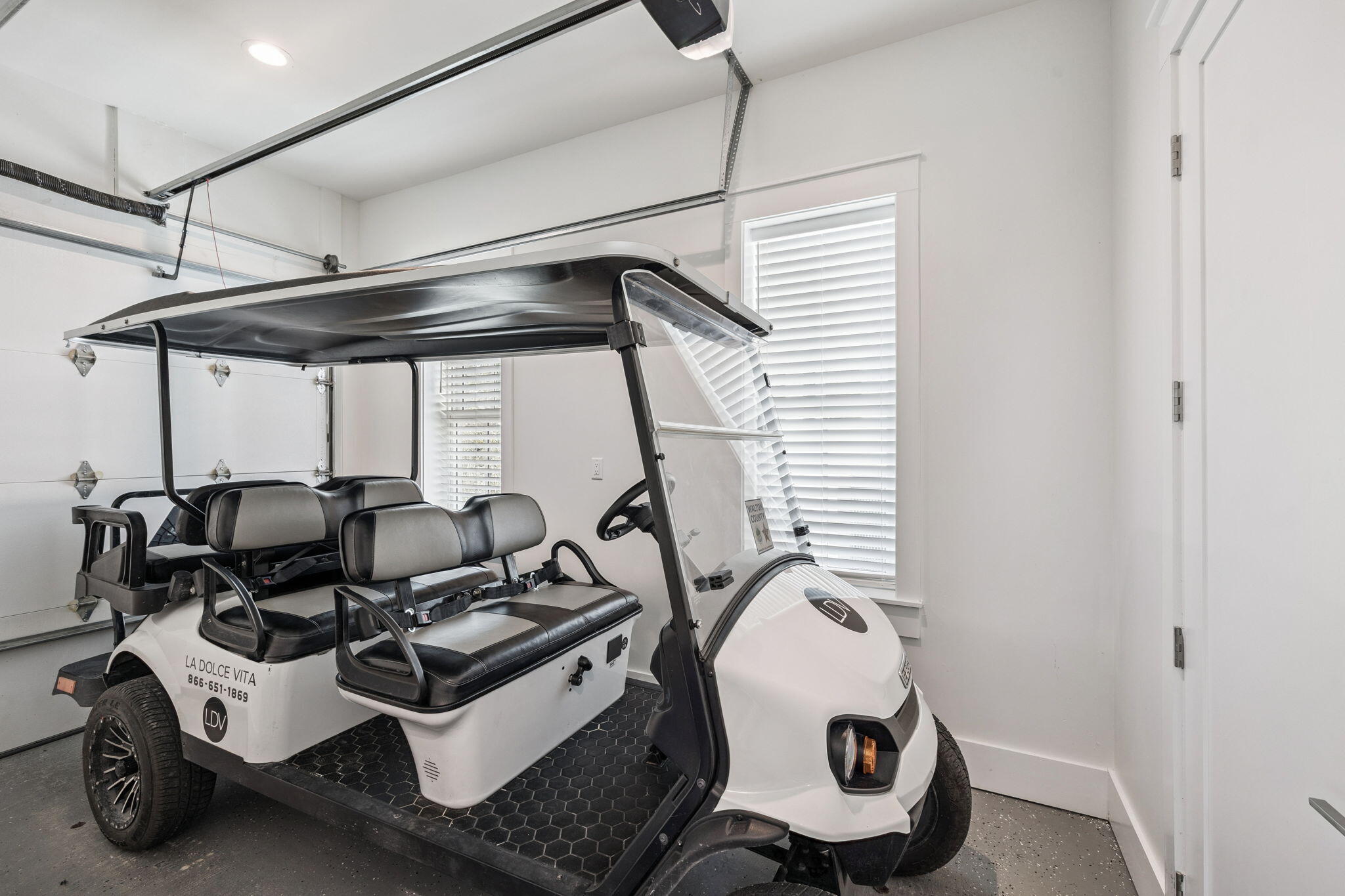 GULF SHORE MANOR - Residential