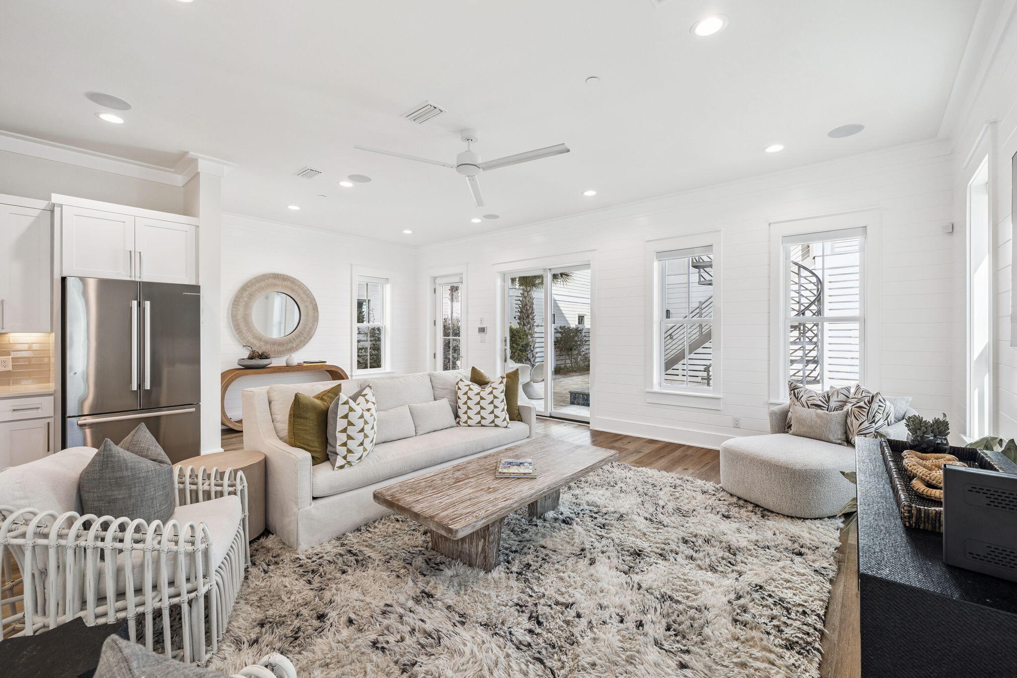 GULF SHORE MANOR - Residential