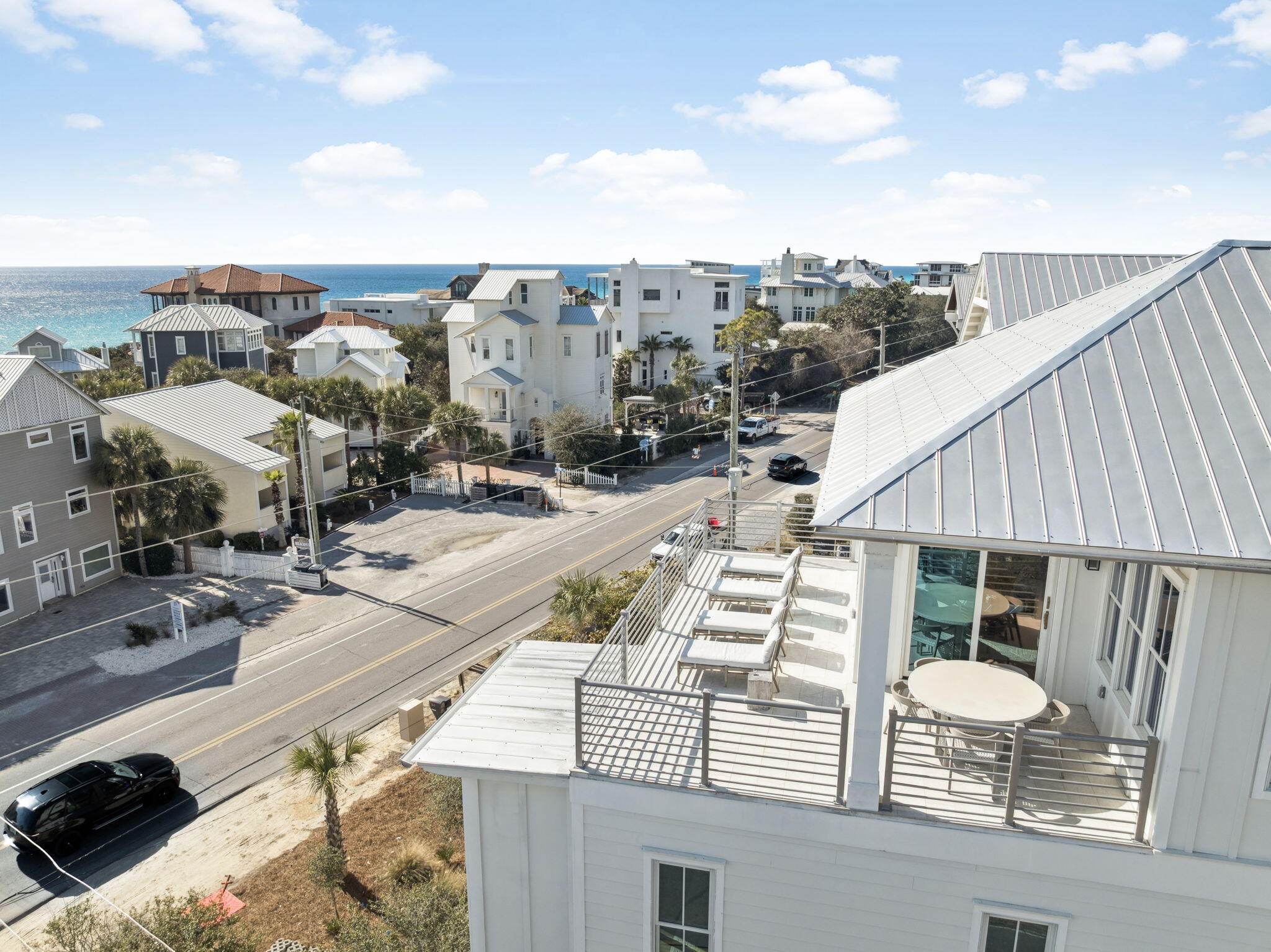 GULF SHORE MANOR - Residential