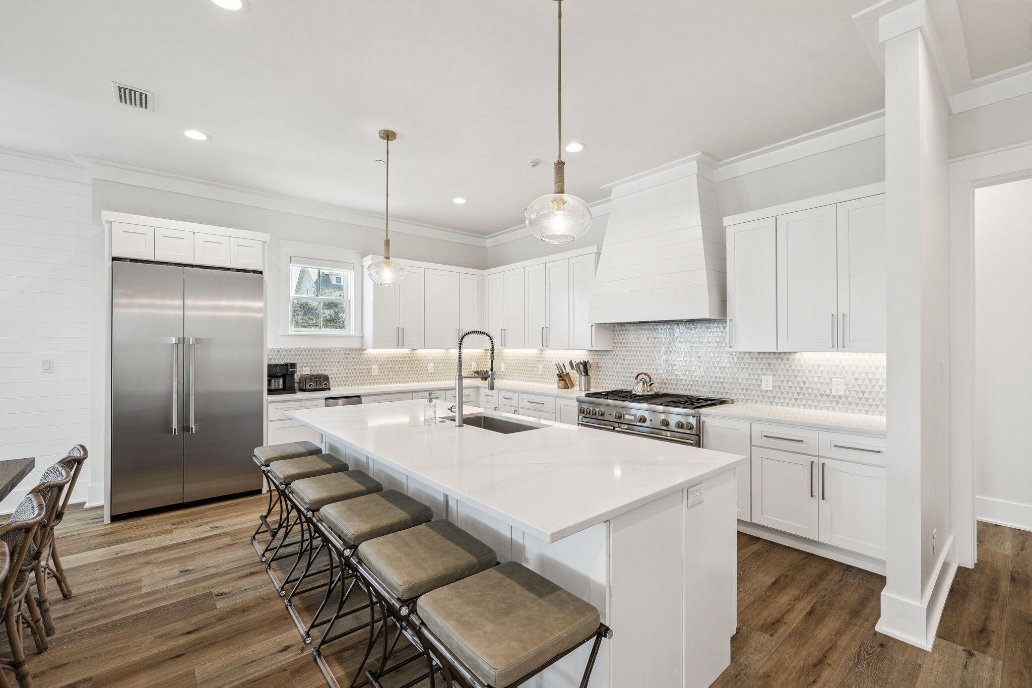 GULF SHORE MANOR - Residential