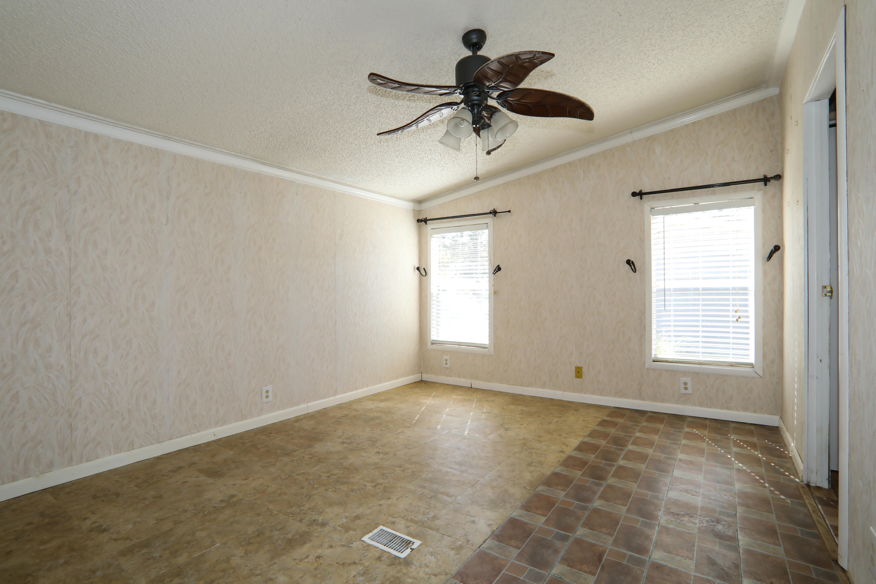 EDGEWOOD TERRACE - Residential