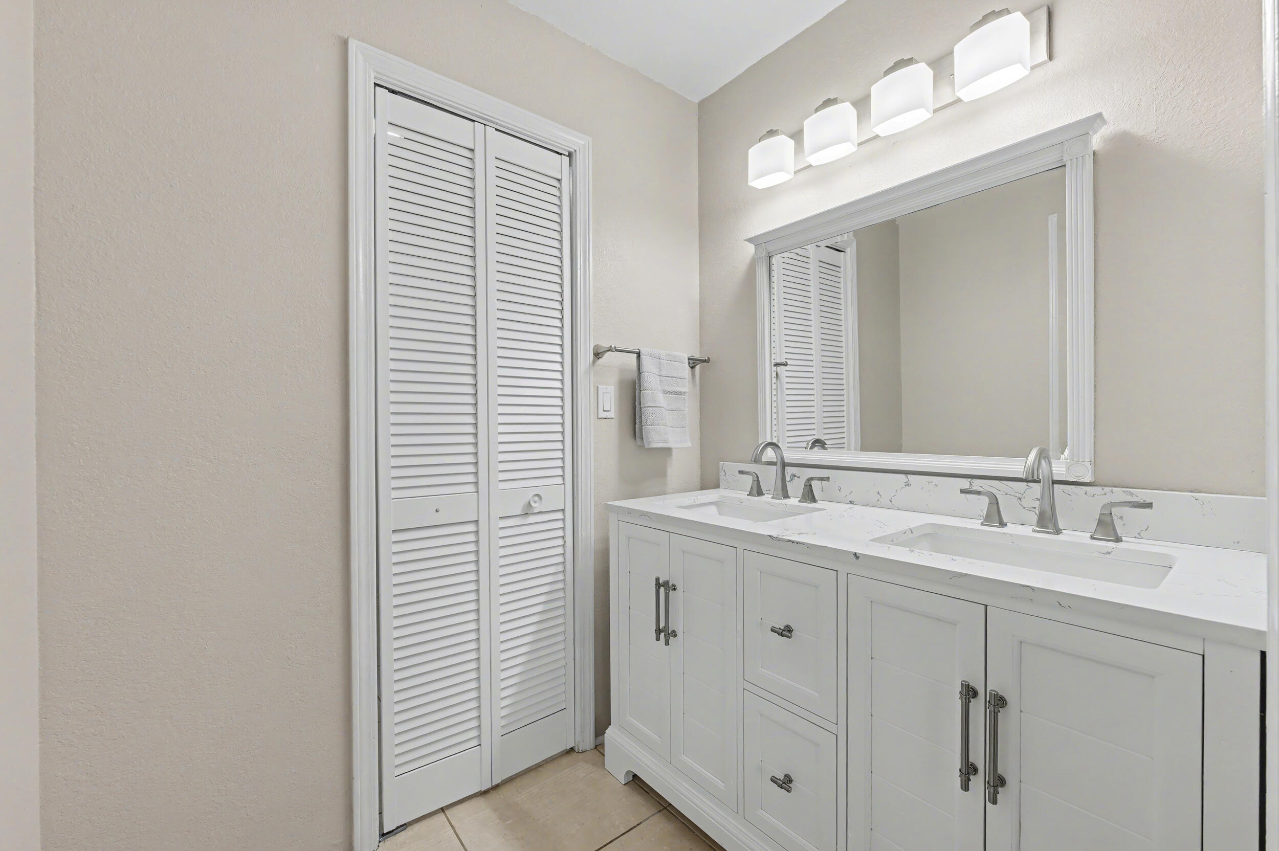 EMERALD POINTE PLAT 2 - Residential