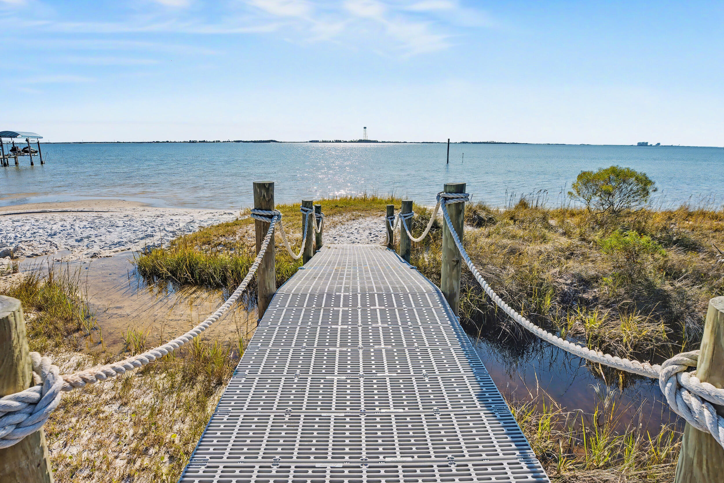 EMERALD POINTE PLAT 2 - Residential