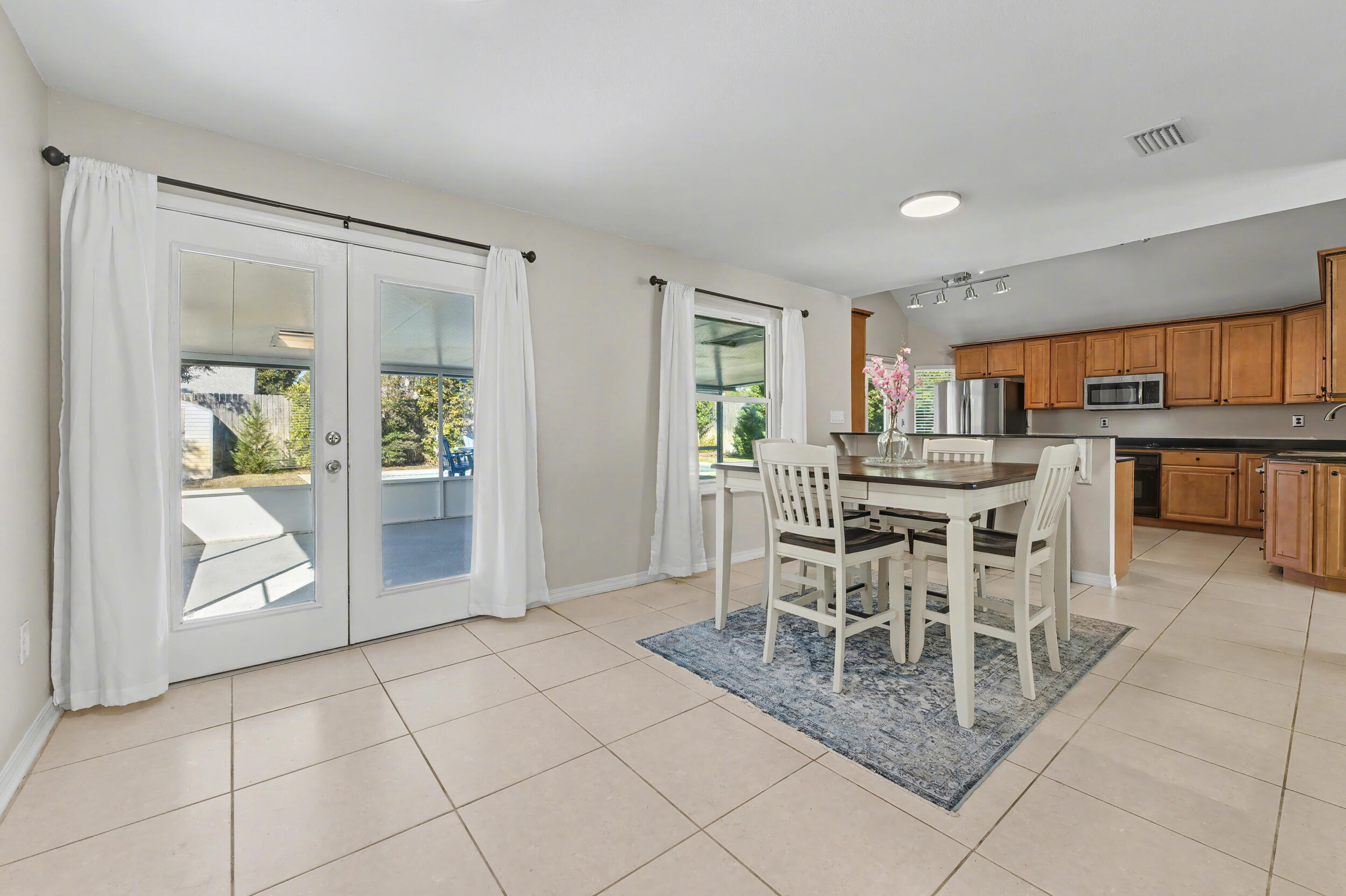 EMERALD POINTE PLAT 2 - Residential