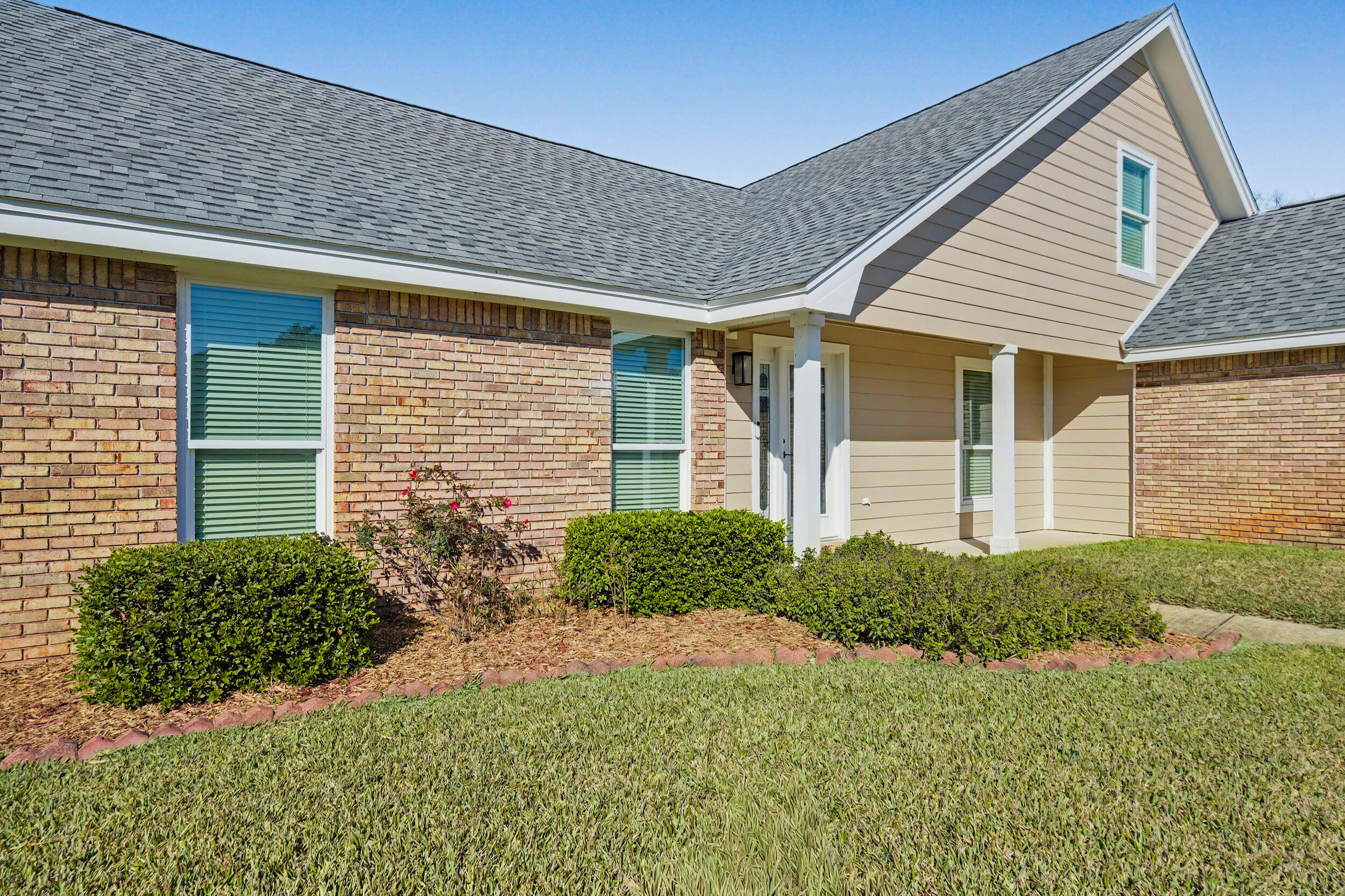 EMERALD POINTE PLAT 2 - Residential