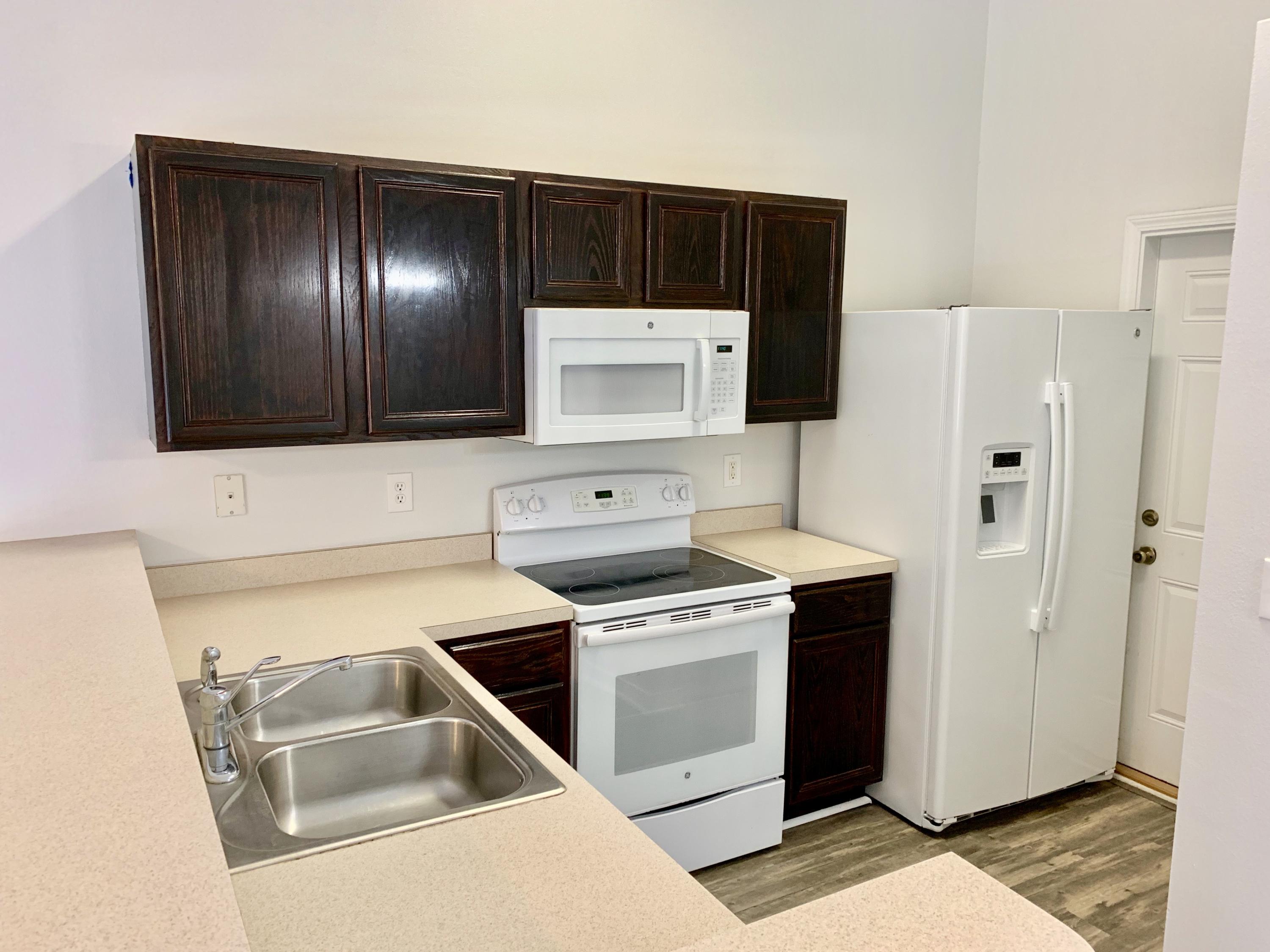 RIDGE CREST PH II - Residential