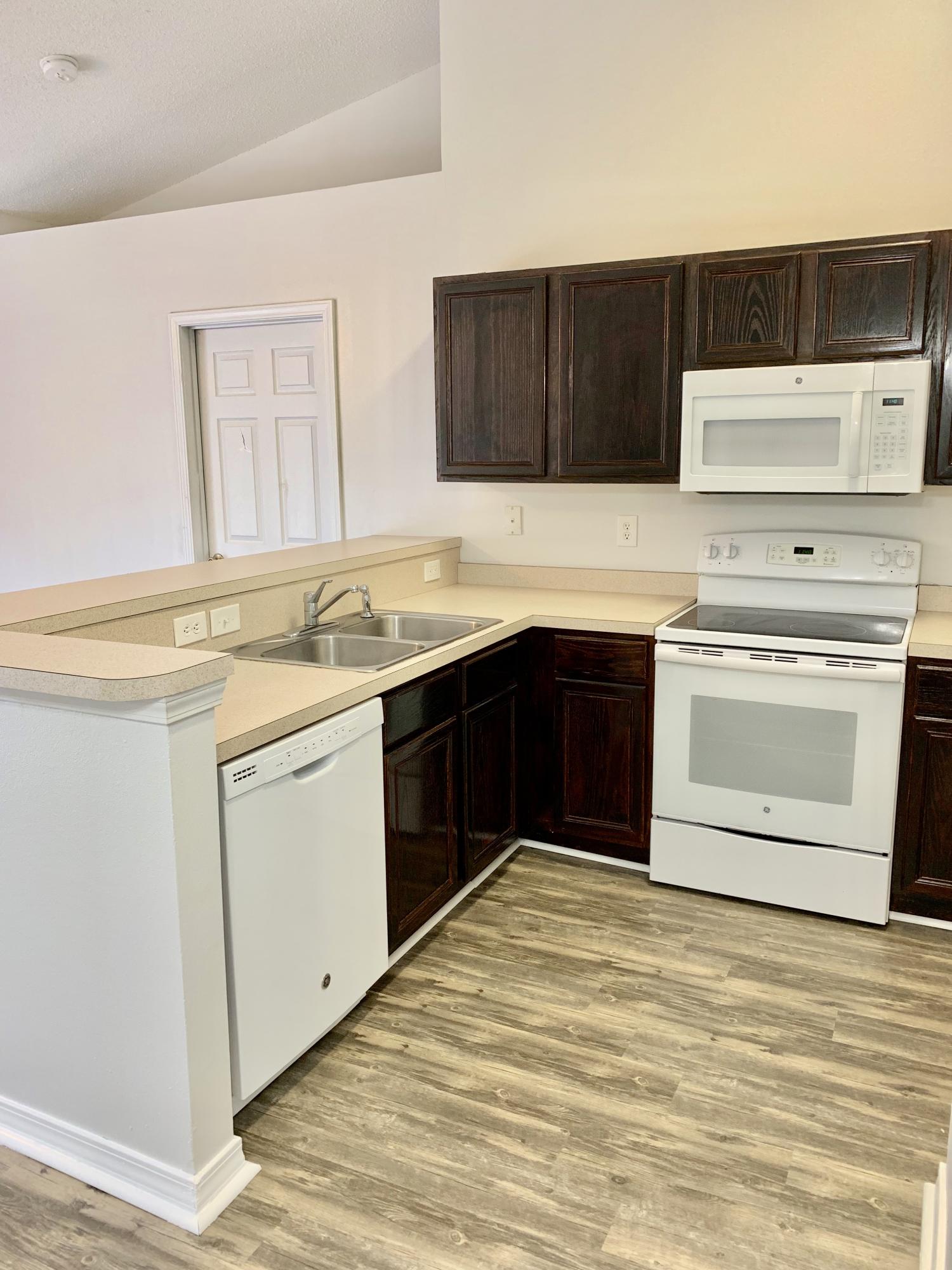 RIDGE CREST PH II - Residential