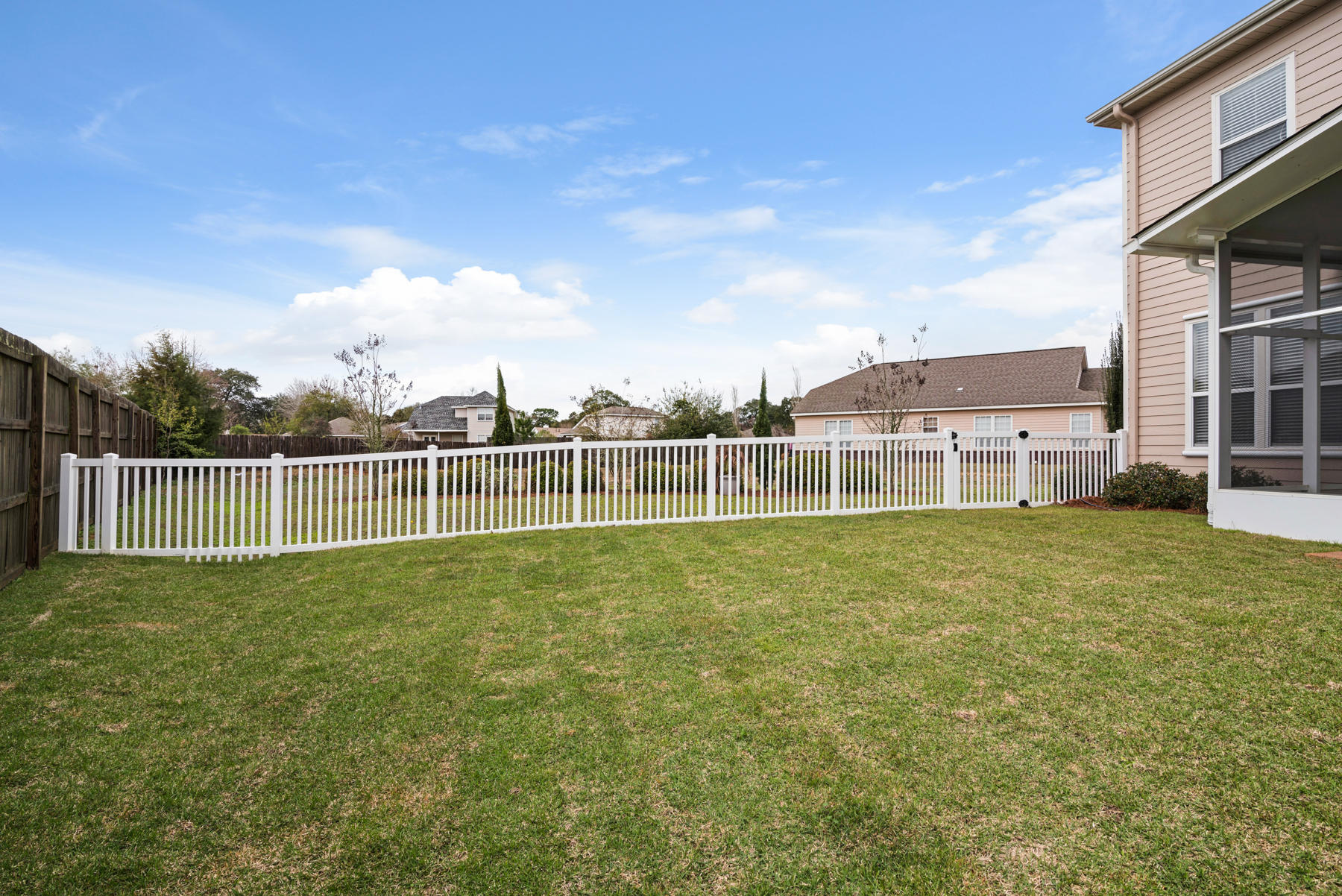 NEWPORT S/D - Residential