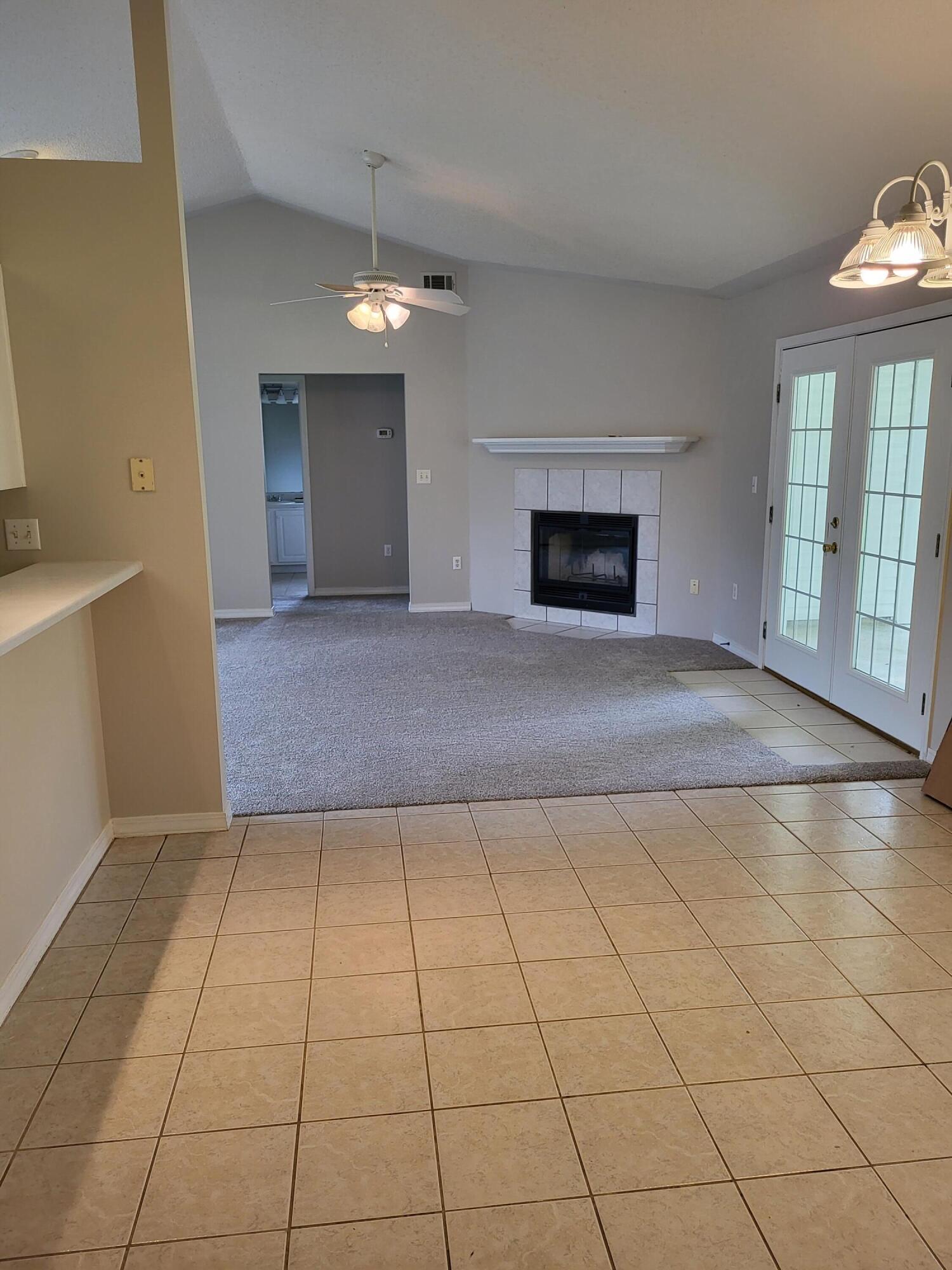 RIVERCHASE S/D PH 1 - Residential
