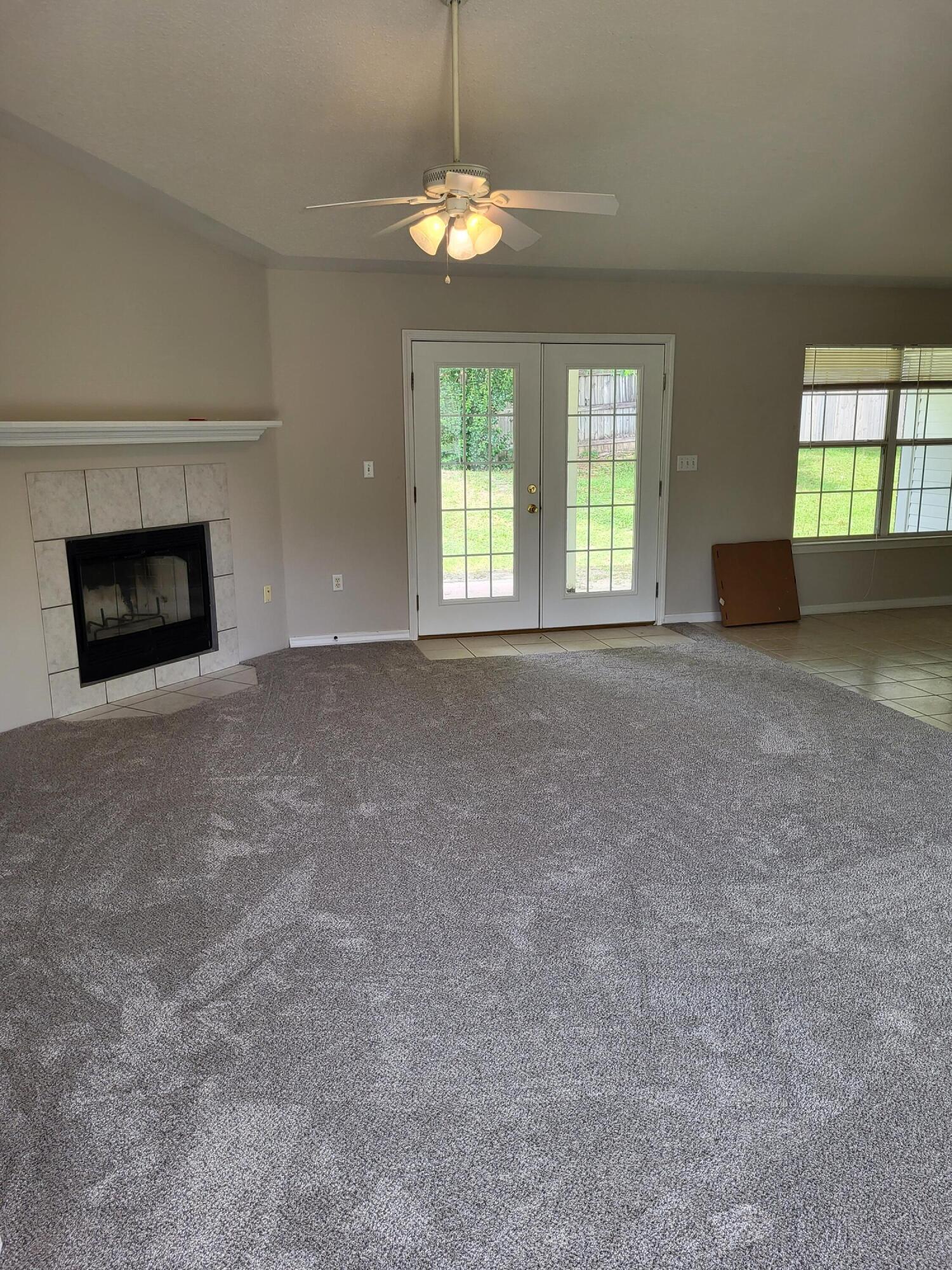 RIVERCHASE S/D PH 1 - Residential