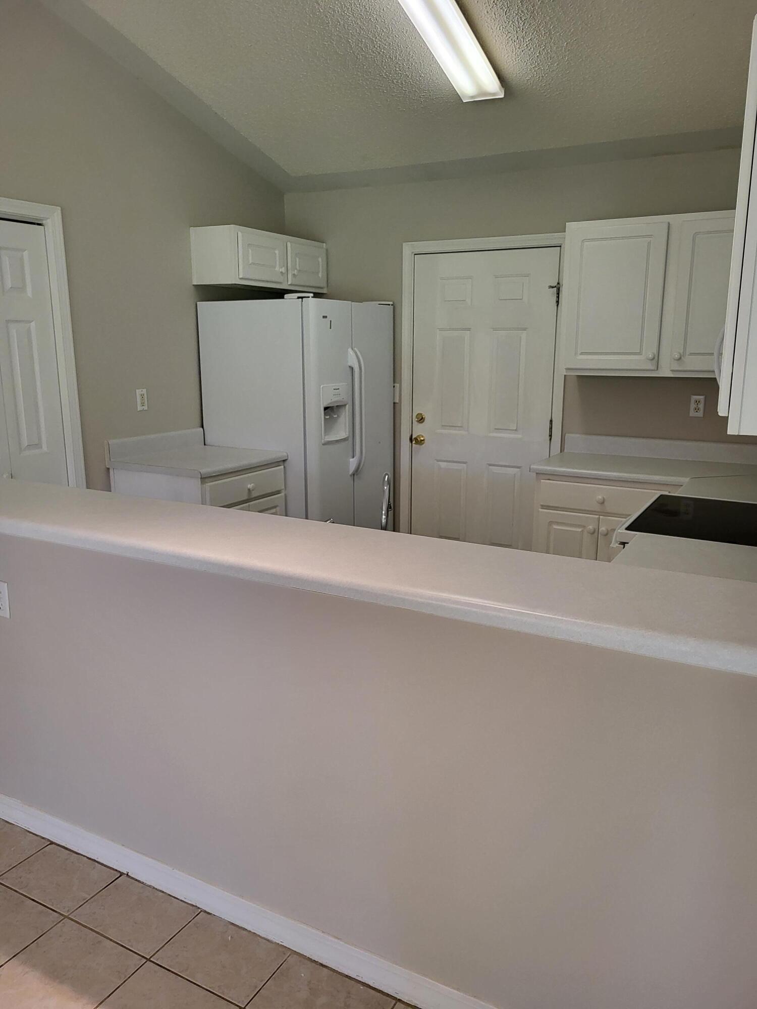 RIVERCHASE S/D PH 1 - Residential