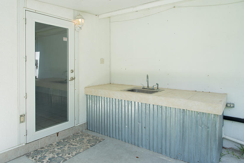 OAK TREE PARK - Residential Lease