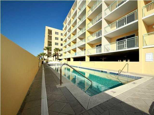 Beautiful 2nd floor unit.