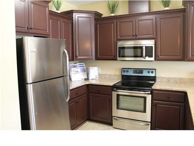 ANNABELLA'S TOWNHOMES - Residential