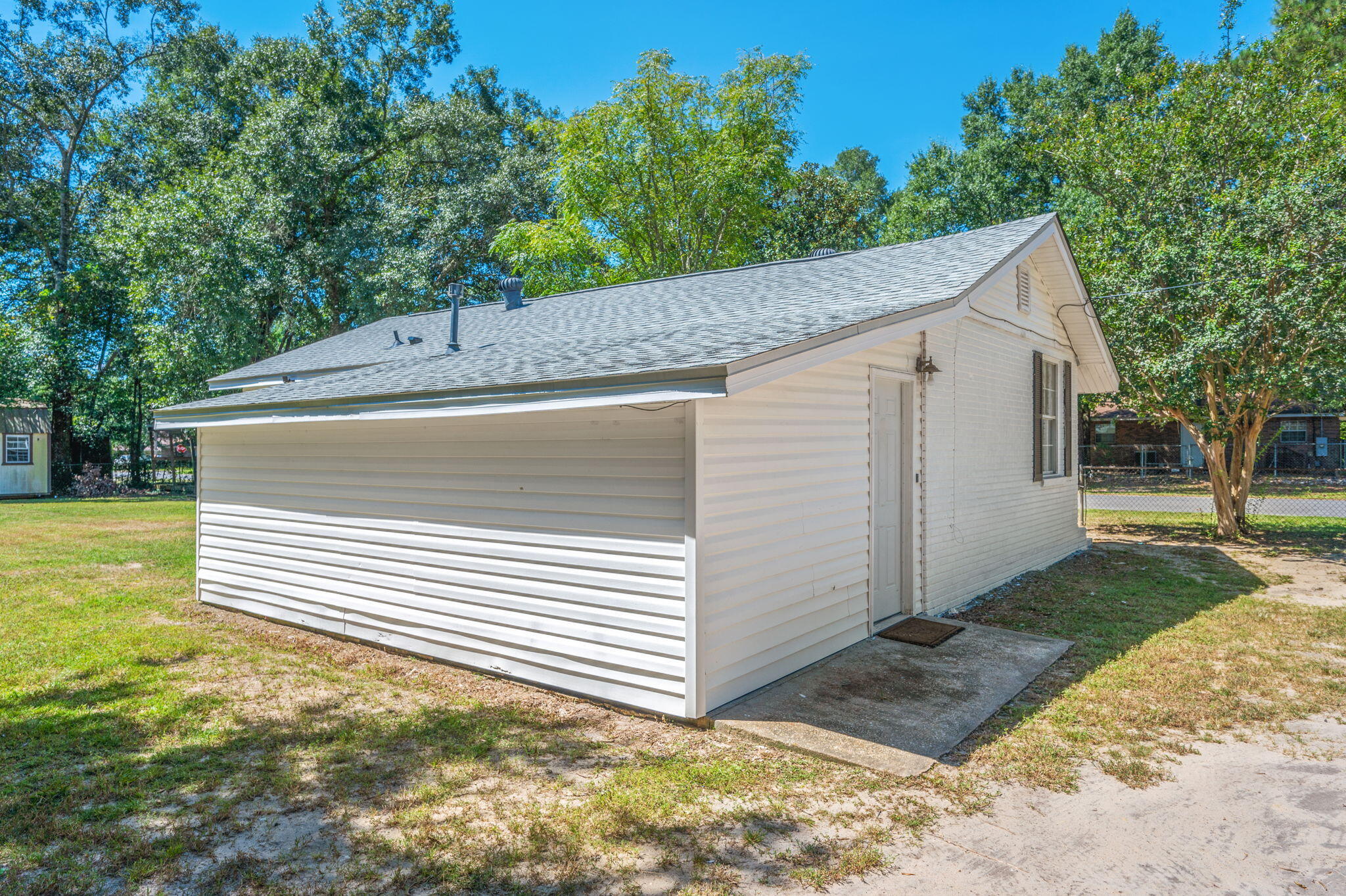 MORRIS ADDN TO CRESTVIEW - Residential
