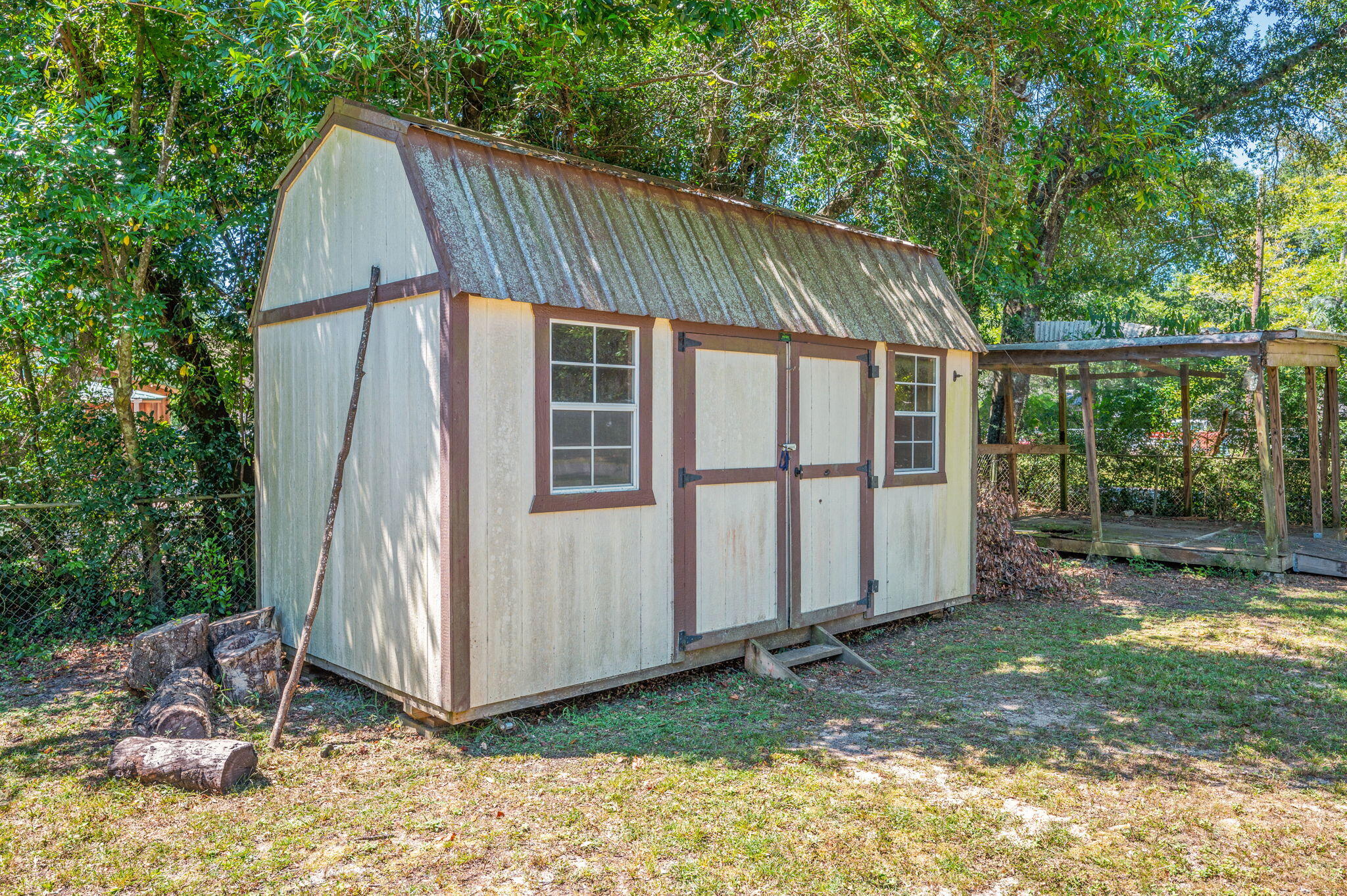 MORRIS ADDN TO CRESTVIEW - Residential