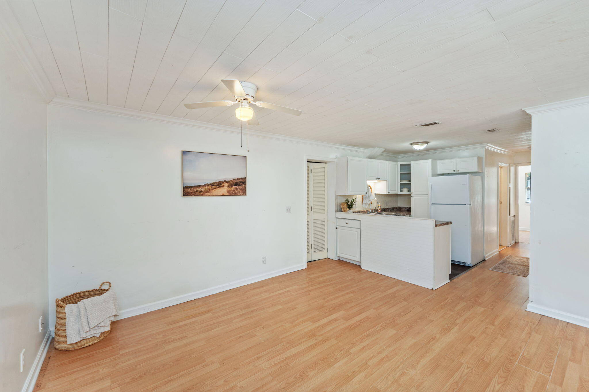 MORRIS ADDN TO CRESTVIEW - Residential
