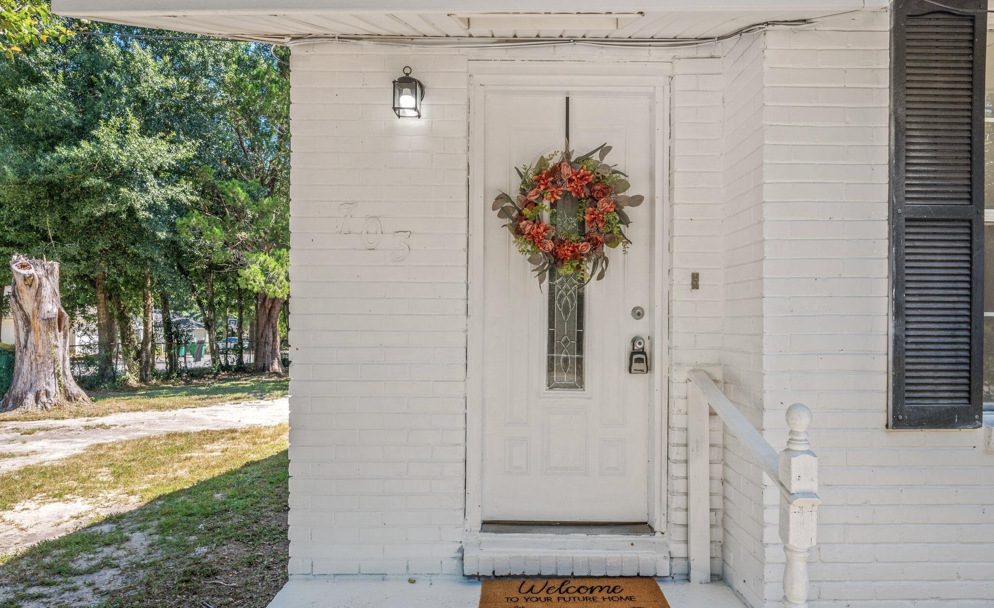 MORRIS ADDN TO CRESTVIEW - Residential
