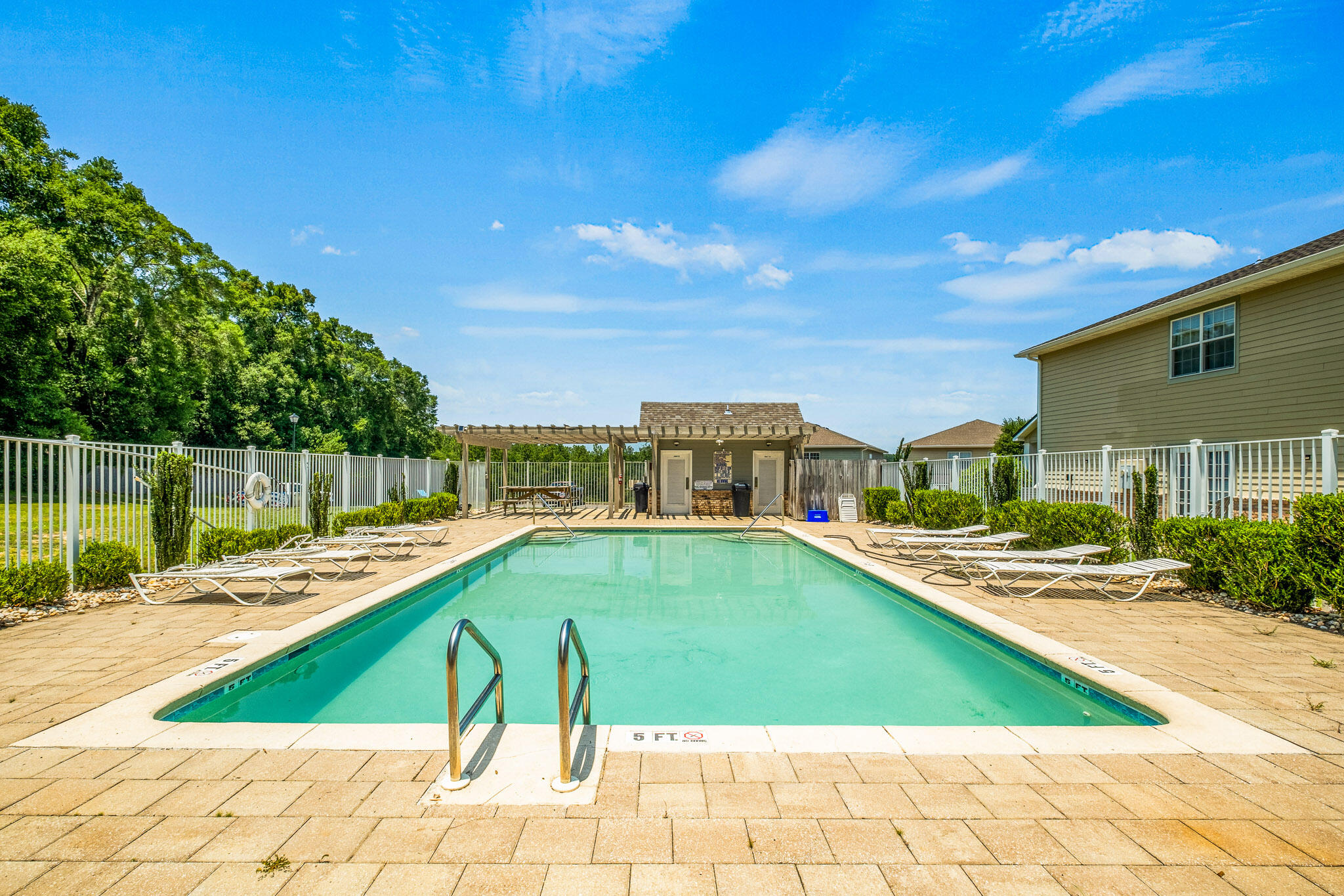 ARBOR LAKE PHASE II - Residential