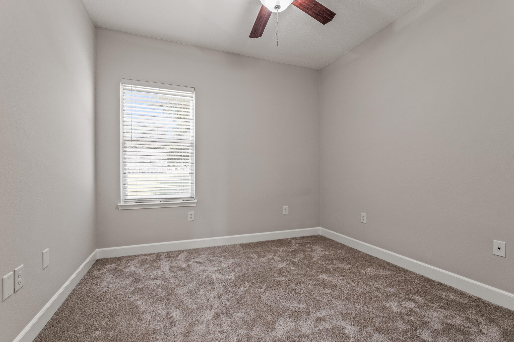 ARBOR LAKE PHASE II - Residential