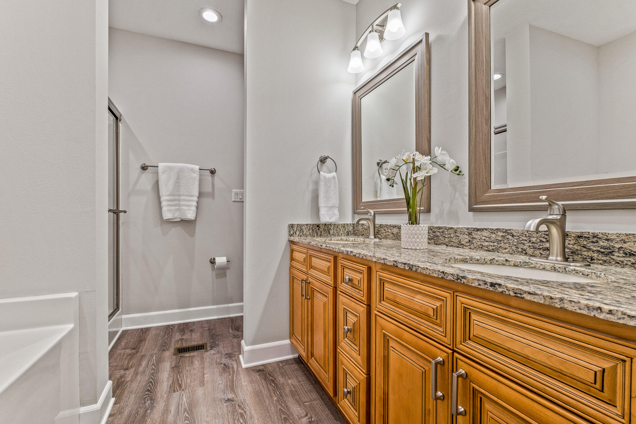 ARBOR LAKE PHASE II - Residential