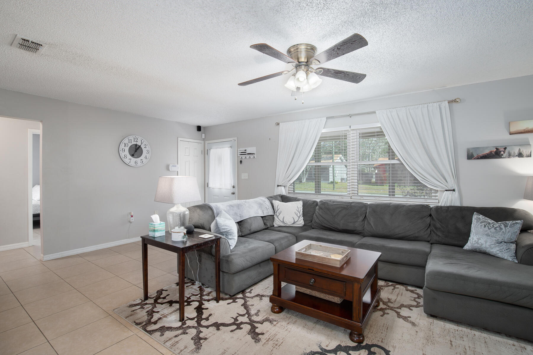 PINE MEADOWS - Residential