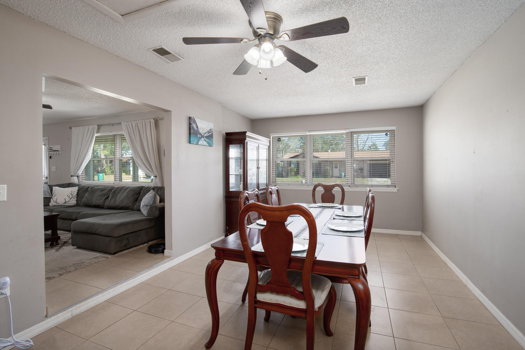 PINE MEADOWS - Residential