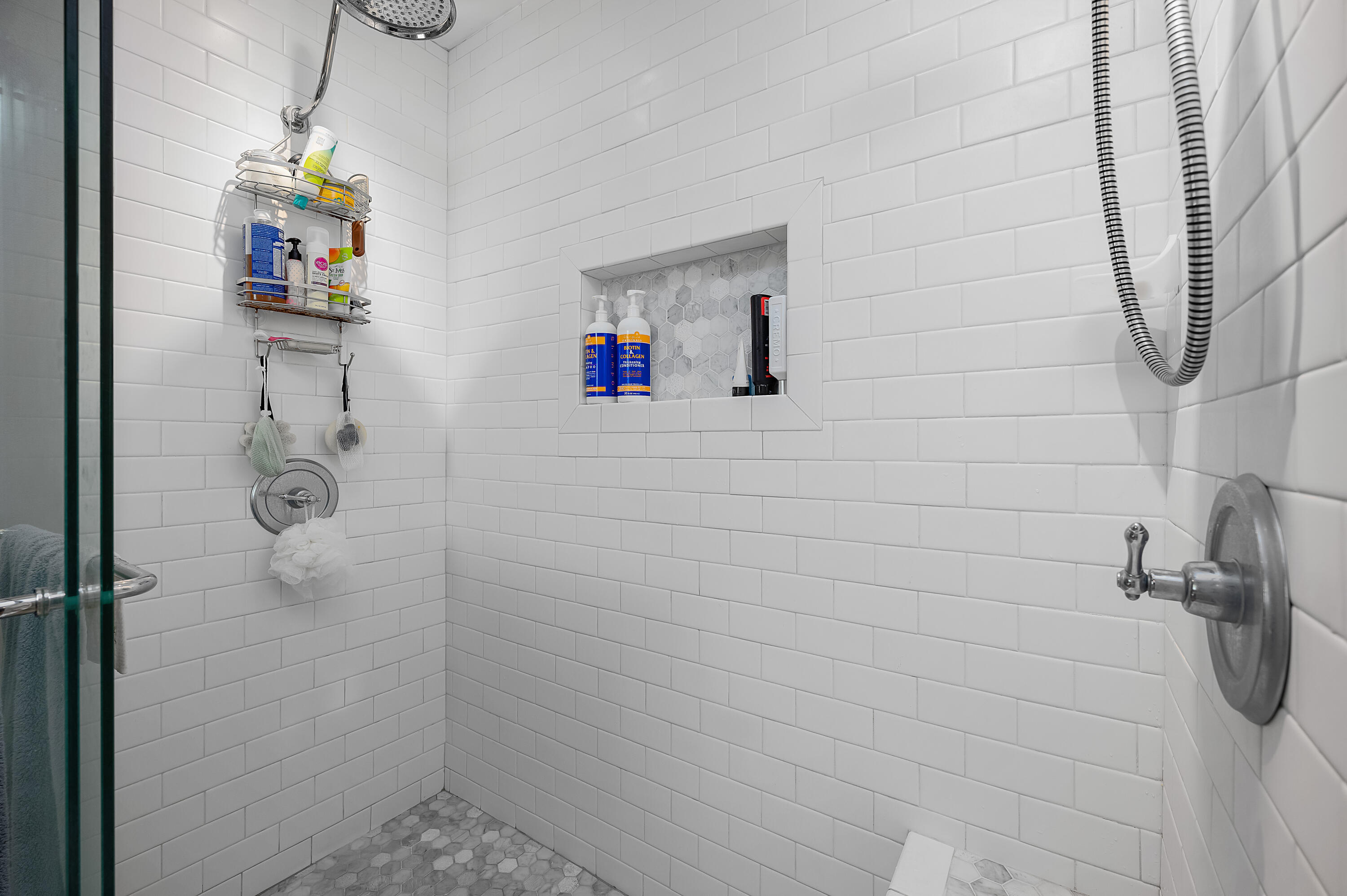 BAYOU POQUITO - Residential