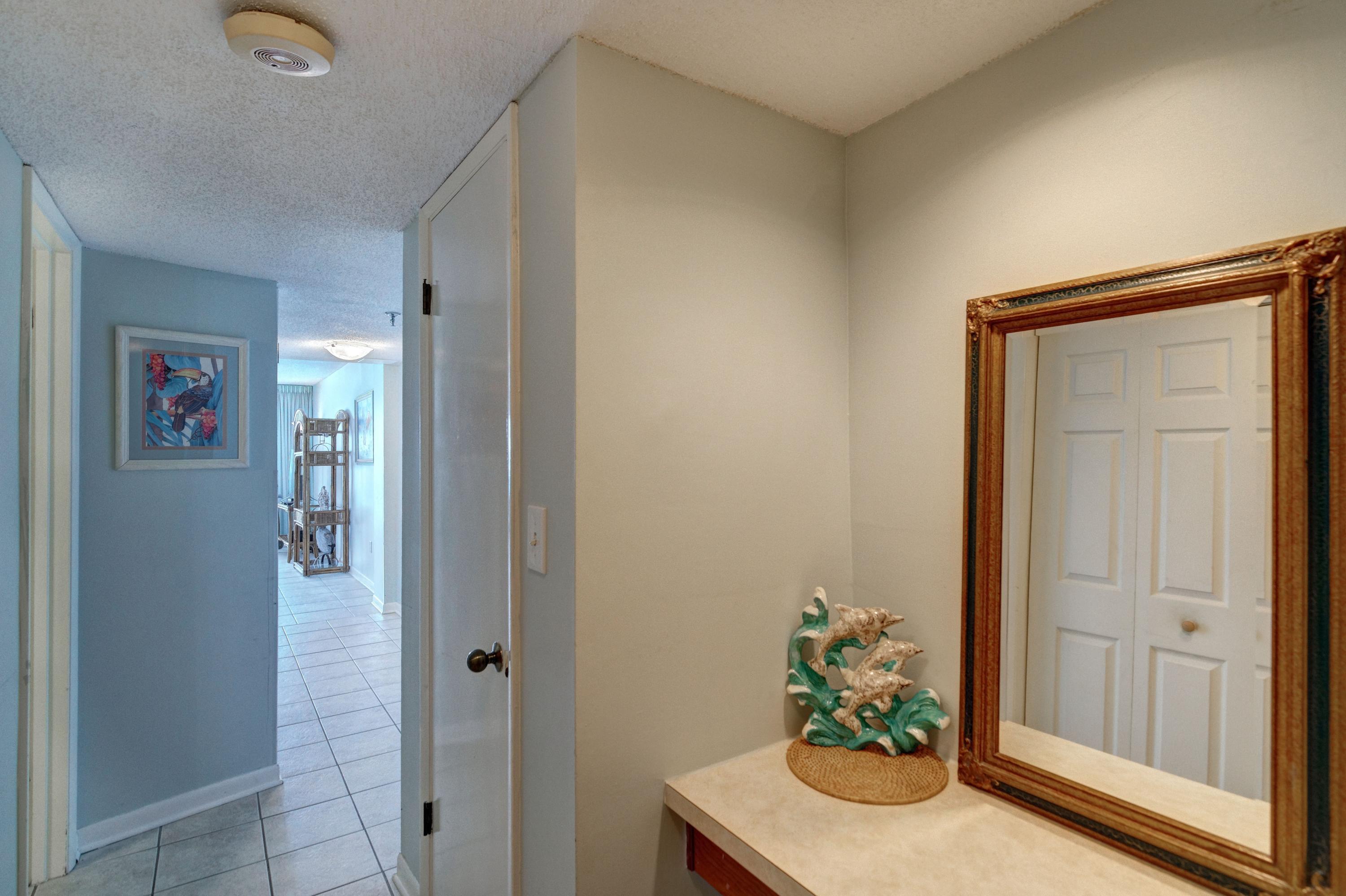 GULFSIDE BEACH CONDO - Residential
