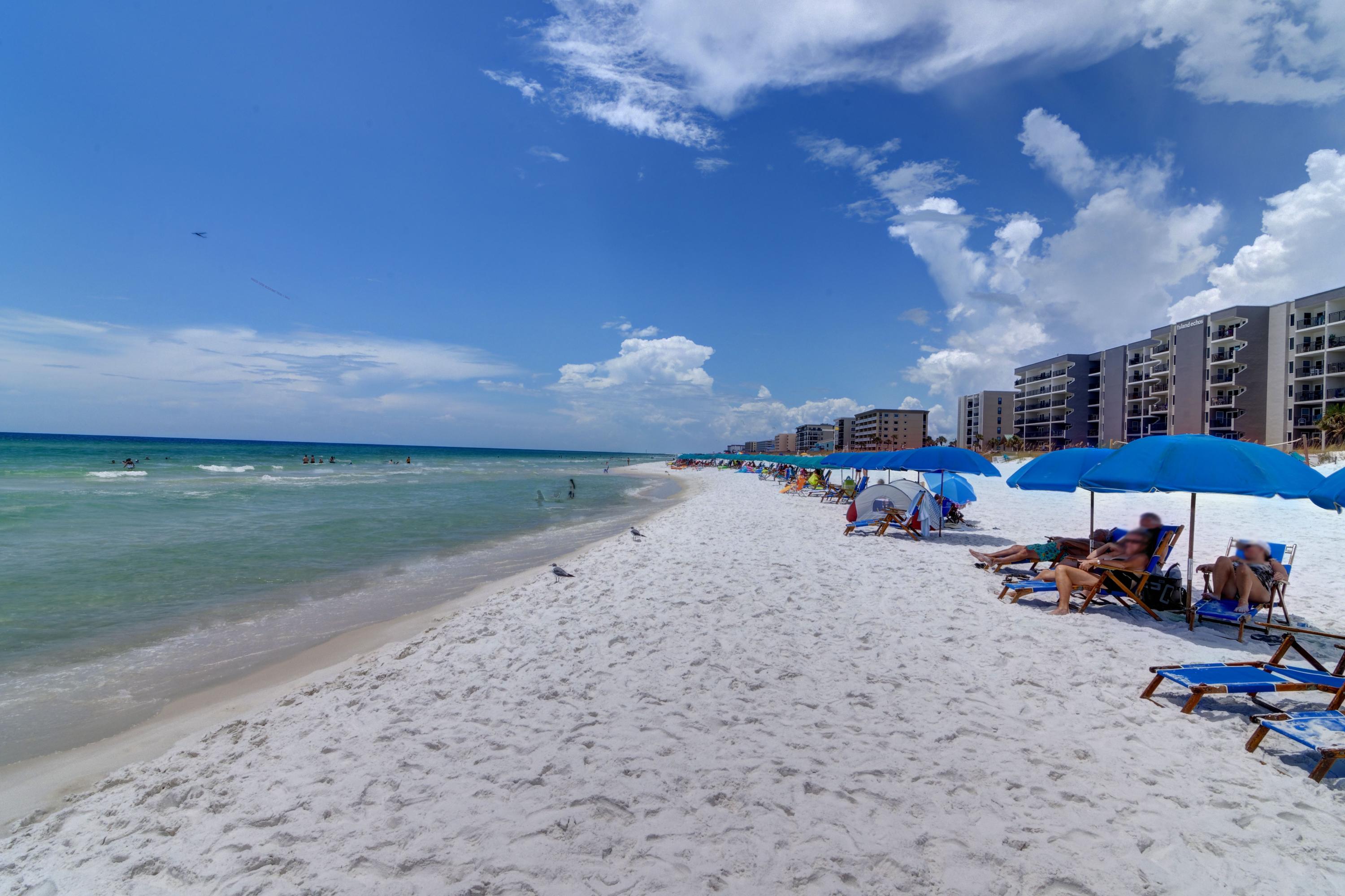 GULFSIDE BEACH CONDO - Residential