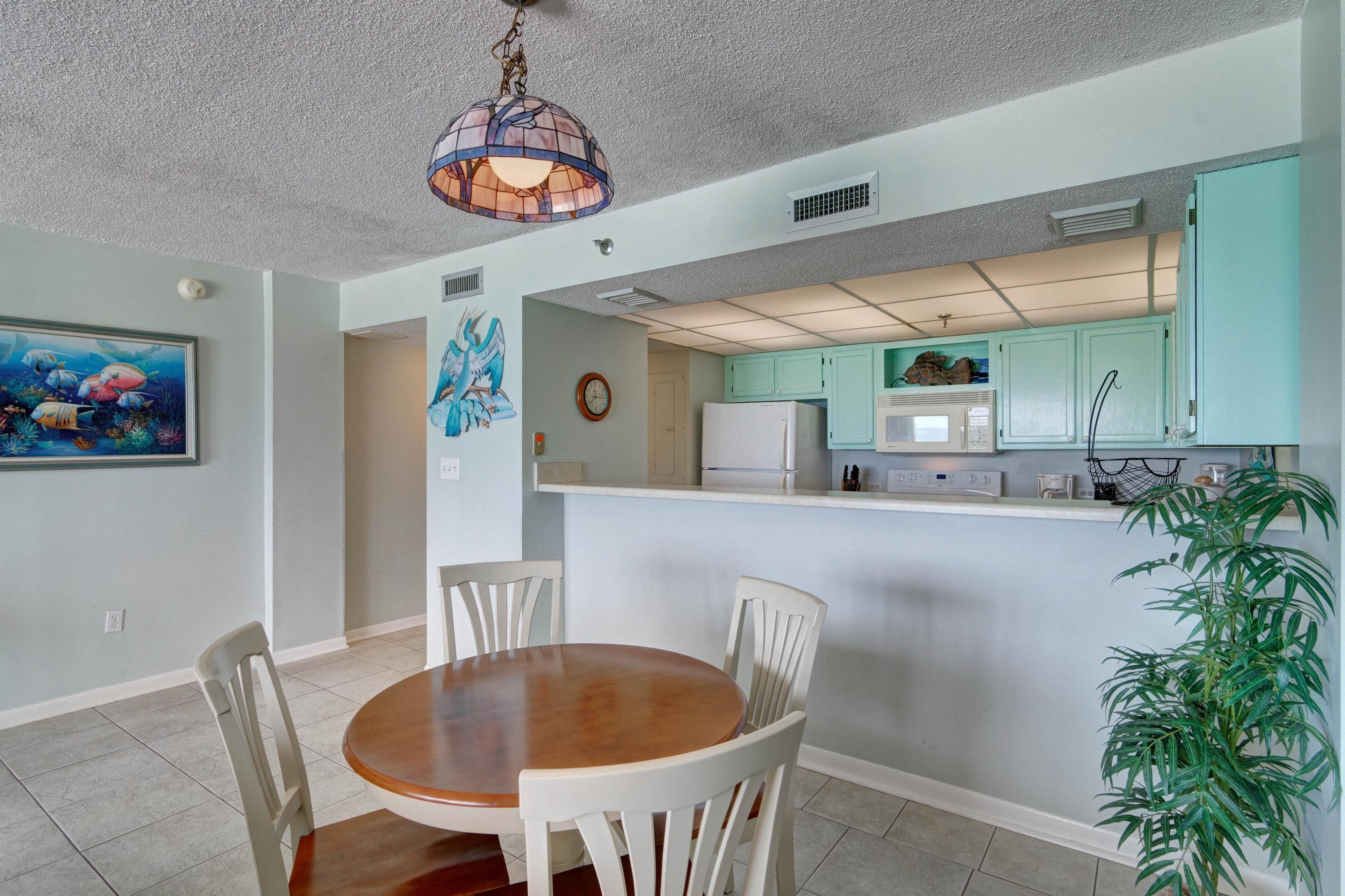 GULFSIDE BEACH CONDO - Residential