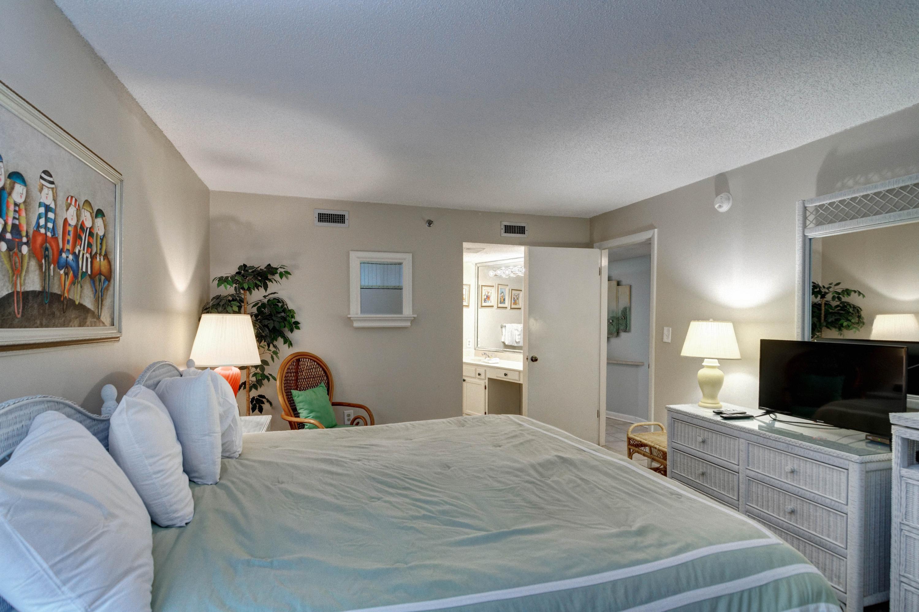 GULFSIDE BEACH CONDO - Residential