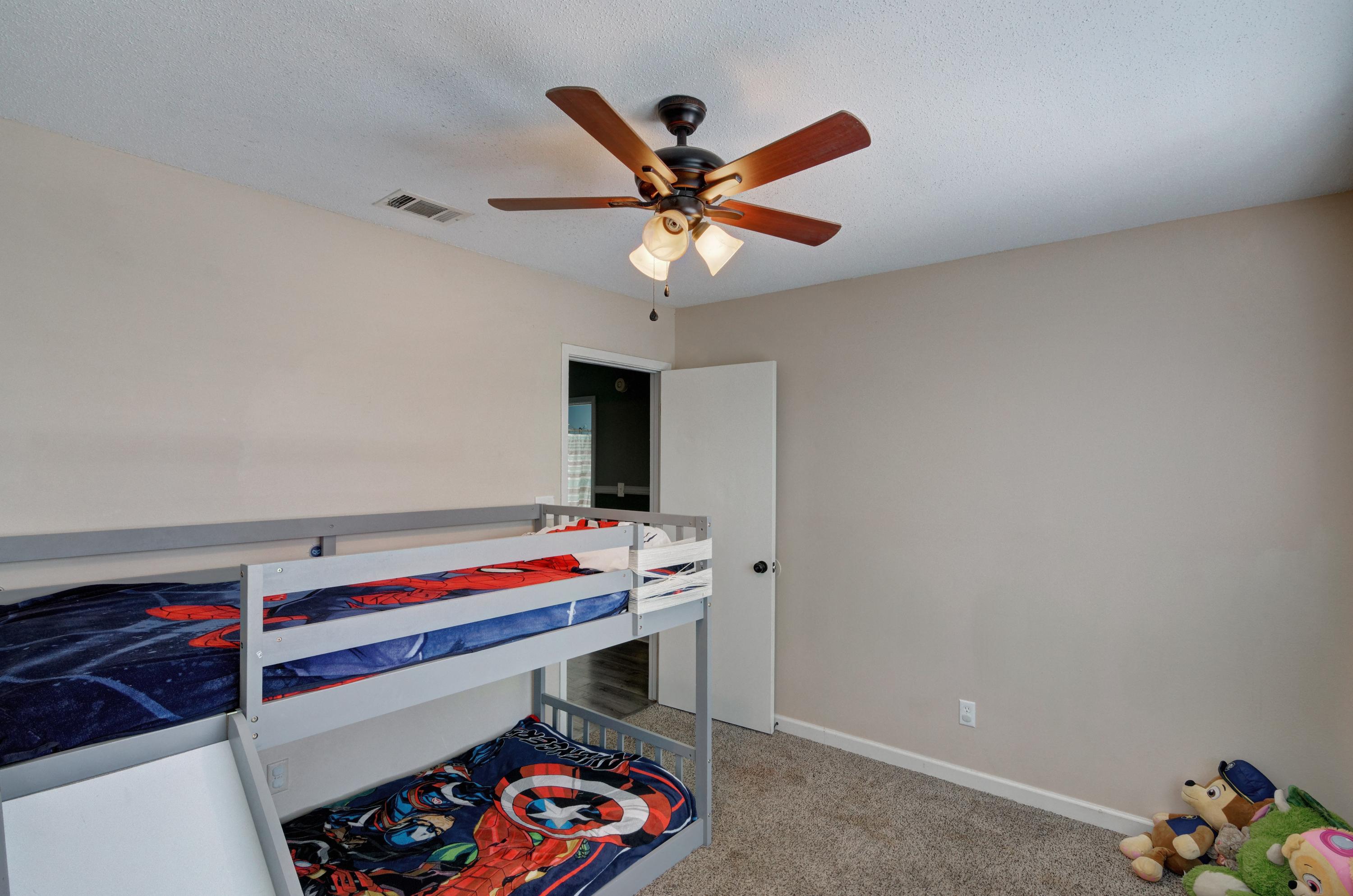 WOODLAND PARK ESTATES - Residential