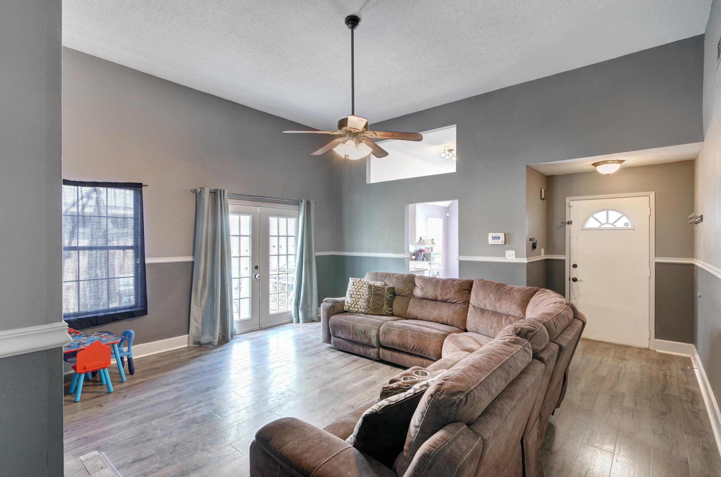 WOODLAND PARK ESTATES - Residential