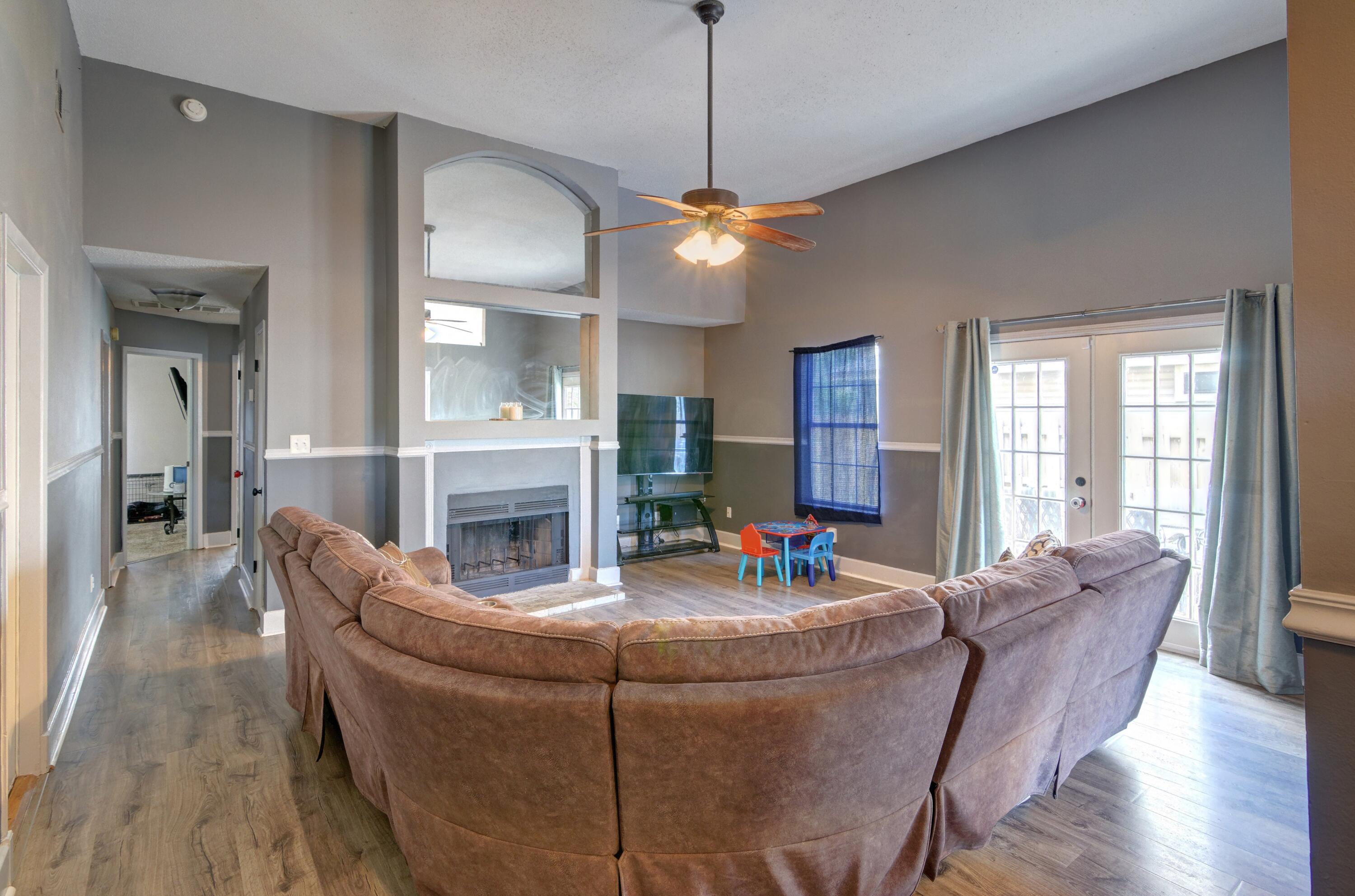 WOODLAND PARK ESTATES - Residential