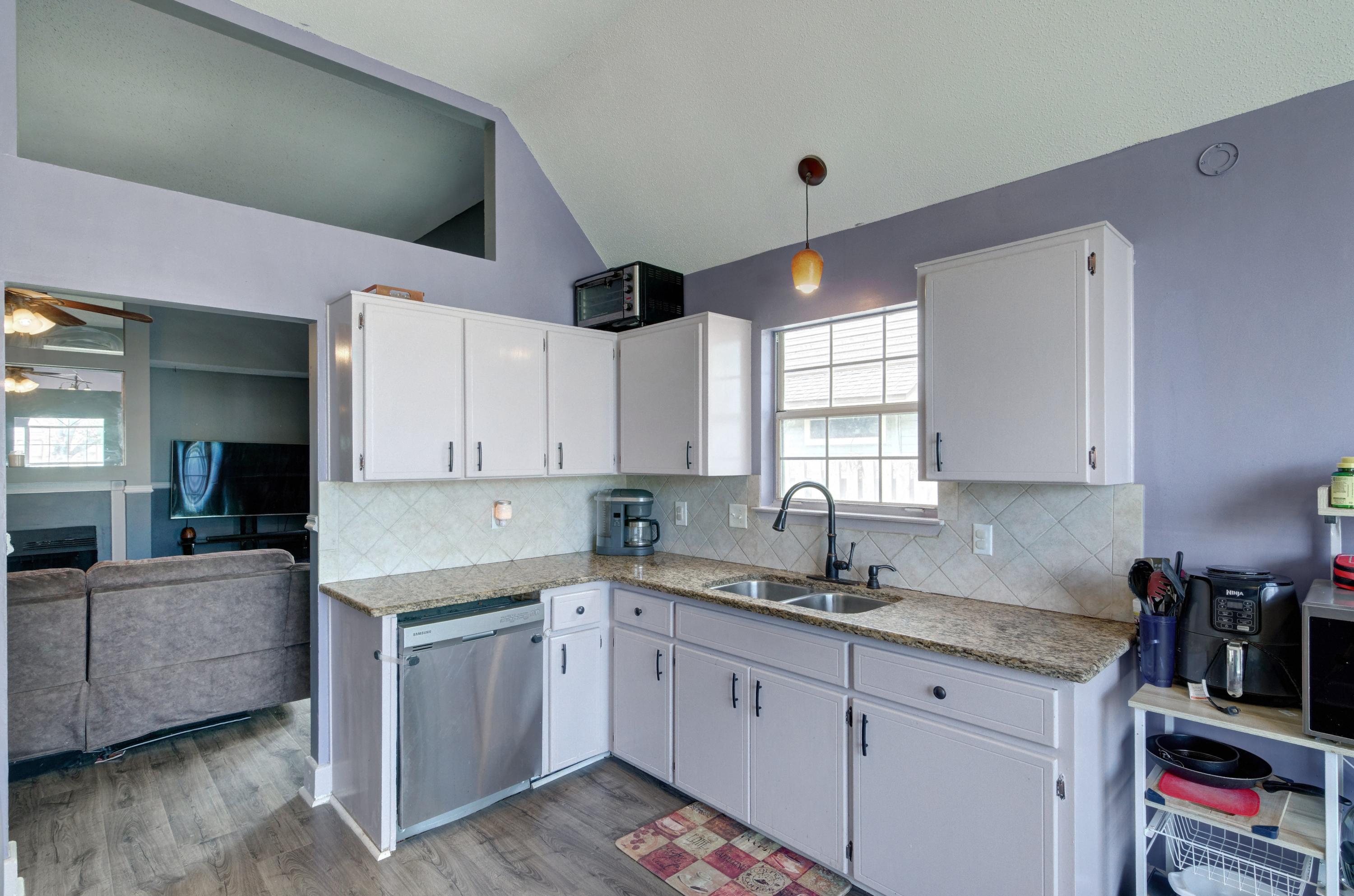 WOODLAND PARK ESTATES - Residential