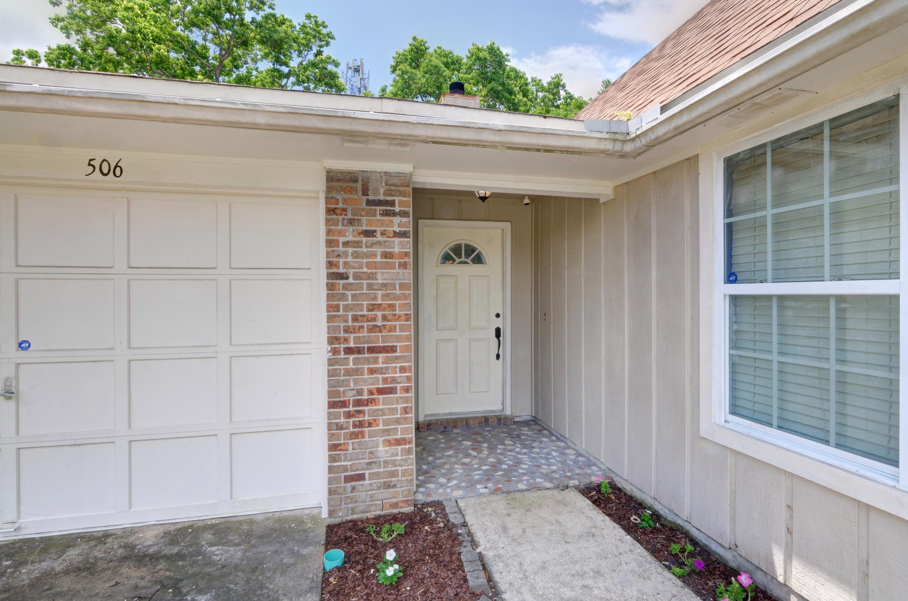 WOODLAND PARK ESTATES - Residential