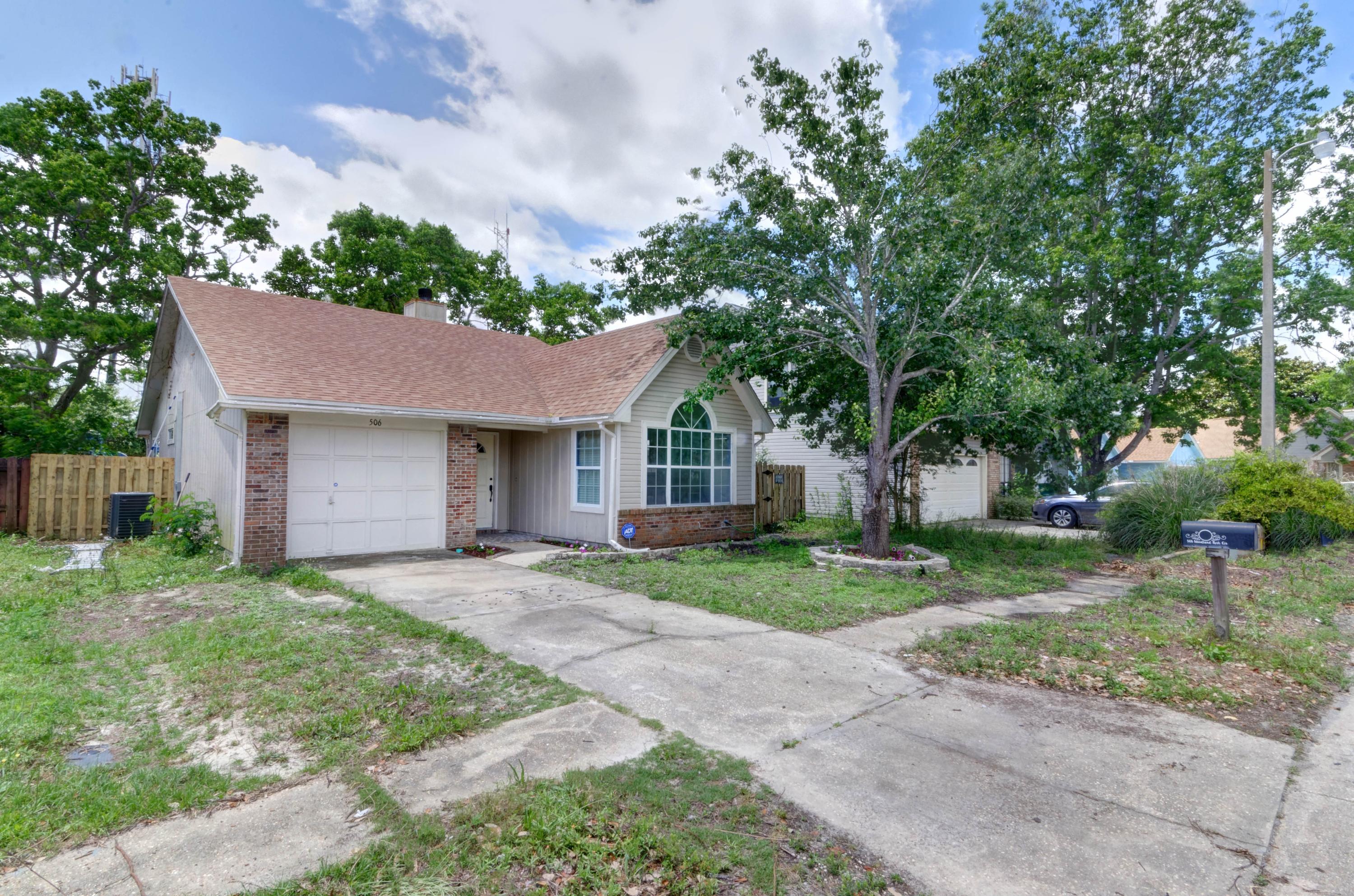 WOODLAND PARK ESTATES - Residential