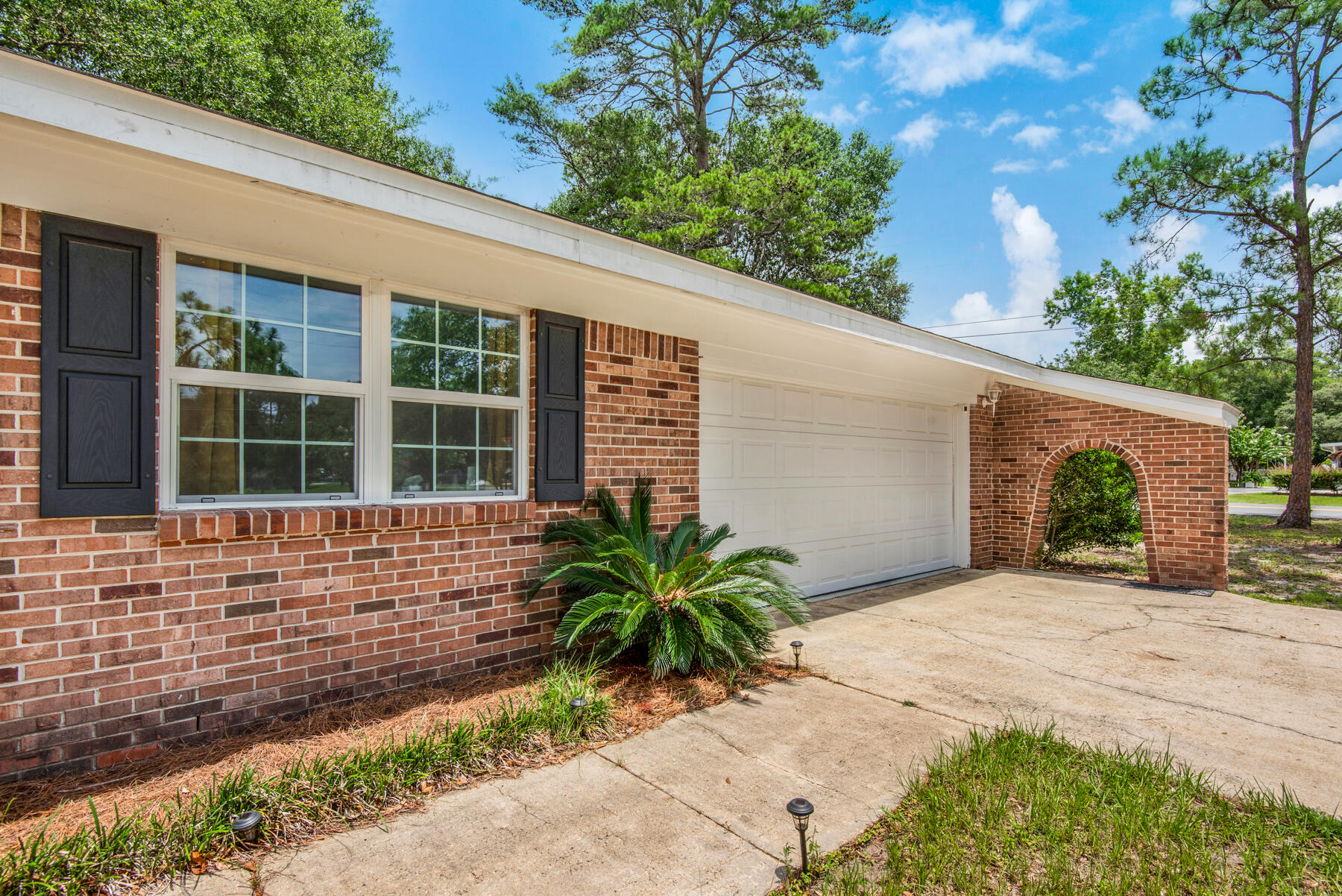 BAYOU POQUITO - Residential