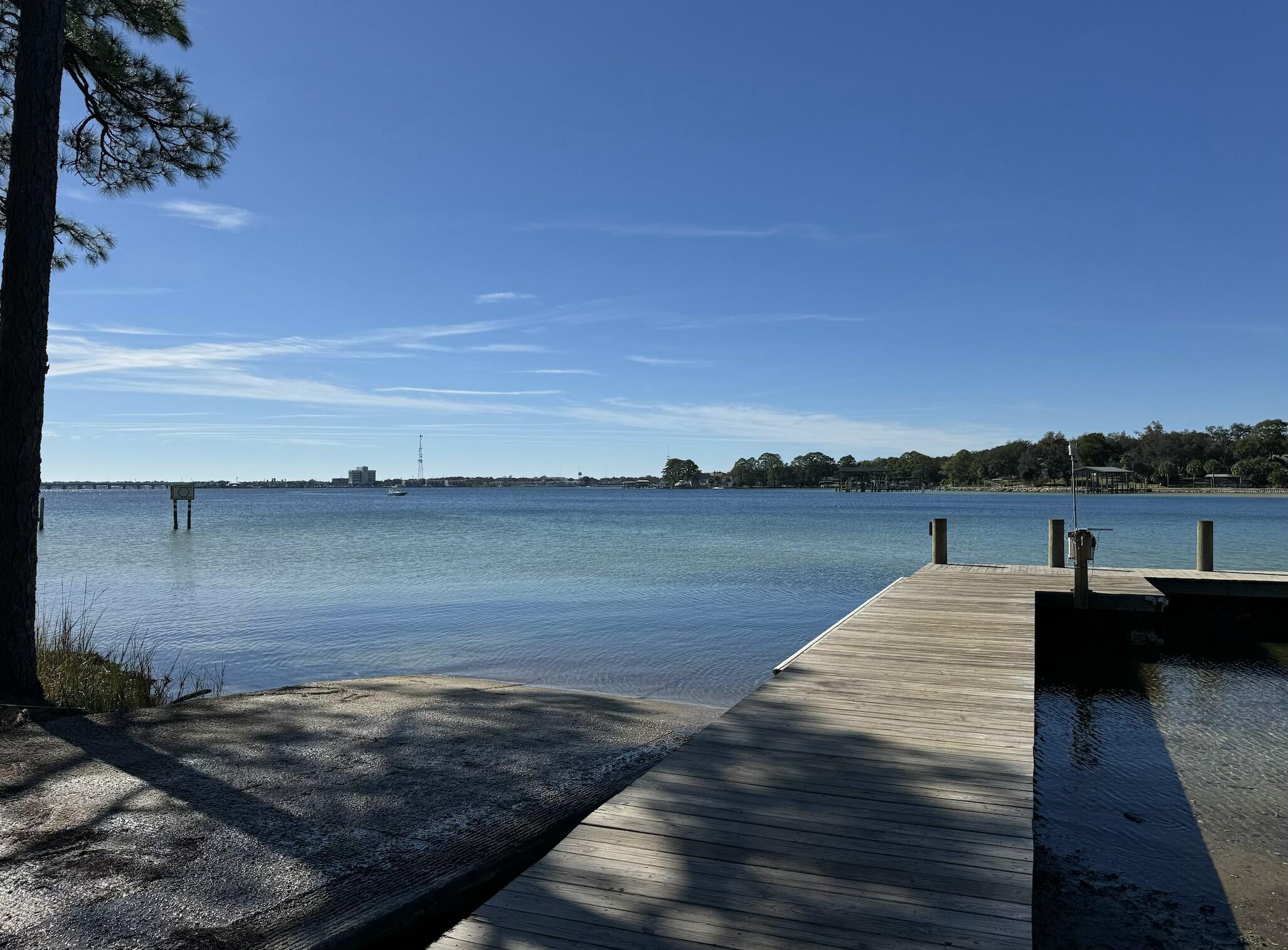 BAYOU POQUITO - Residential