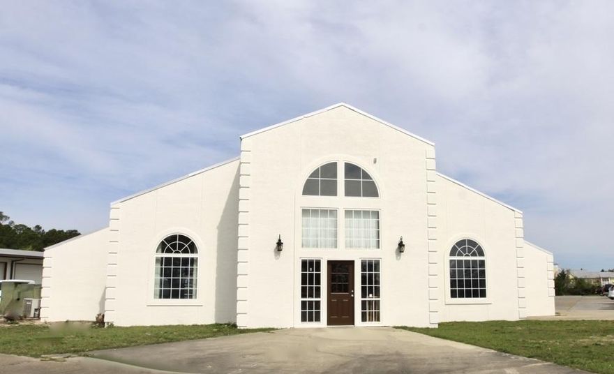 Riviera Commerce Park is centrally located between the Hathaway Bridge and Highway 79 on Hutchison Blvd. inPanama City Beach, FL. This 4045sf office is comprised of multiple large open spaces with vaulted ceilings,natural light and stained concrete floors creating a modern ''beach sheik'' office setting. This complex iscurrently undergoing renovations and improvements including landscaping, signage, energy efficient roofingand exterior LED lighting. Tenant Improvement allowance negotiable, warehouse and fenced yard spaceavailable. Centrally Located, Flexible Layout, Generous Onsite Parking, Low Cam Fees!