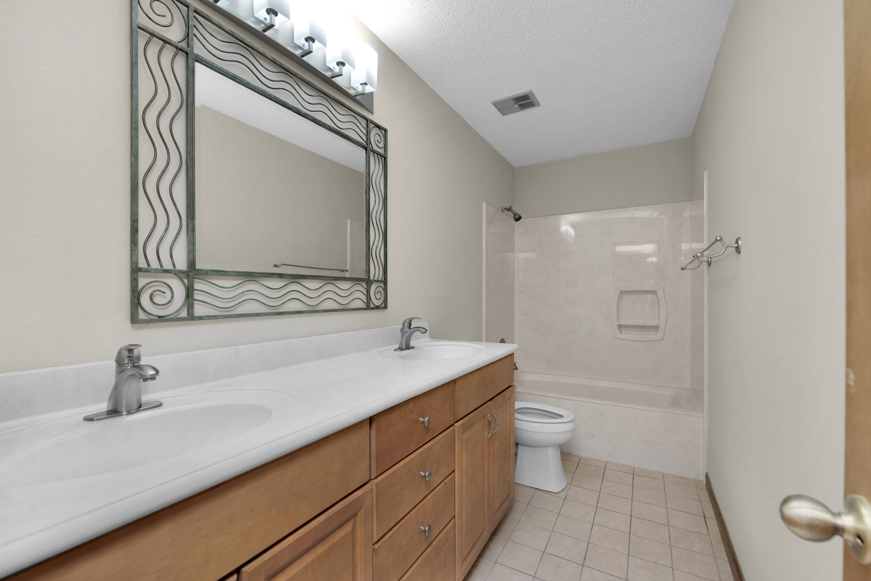 PARADISE BAY - Residential