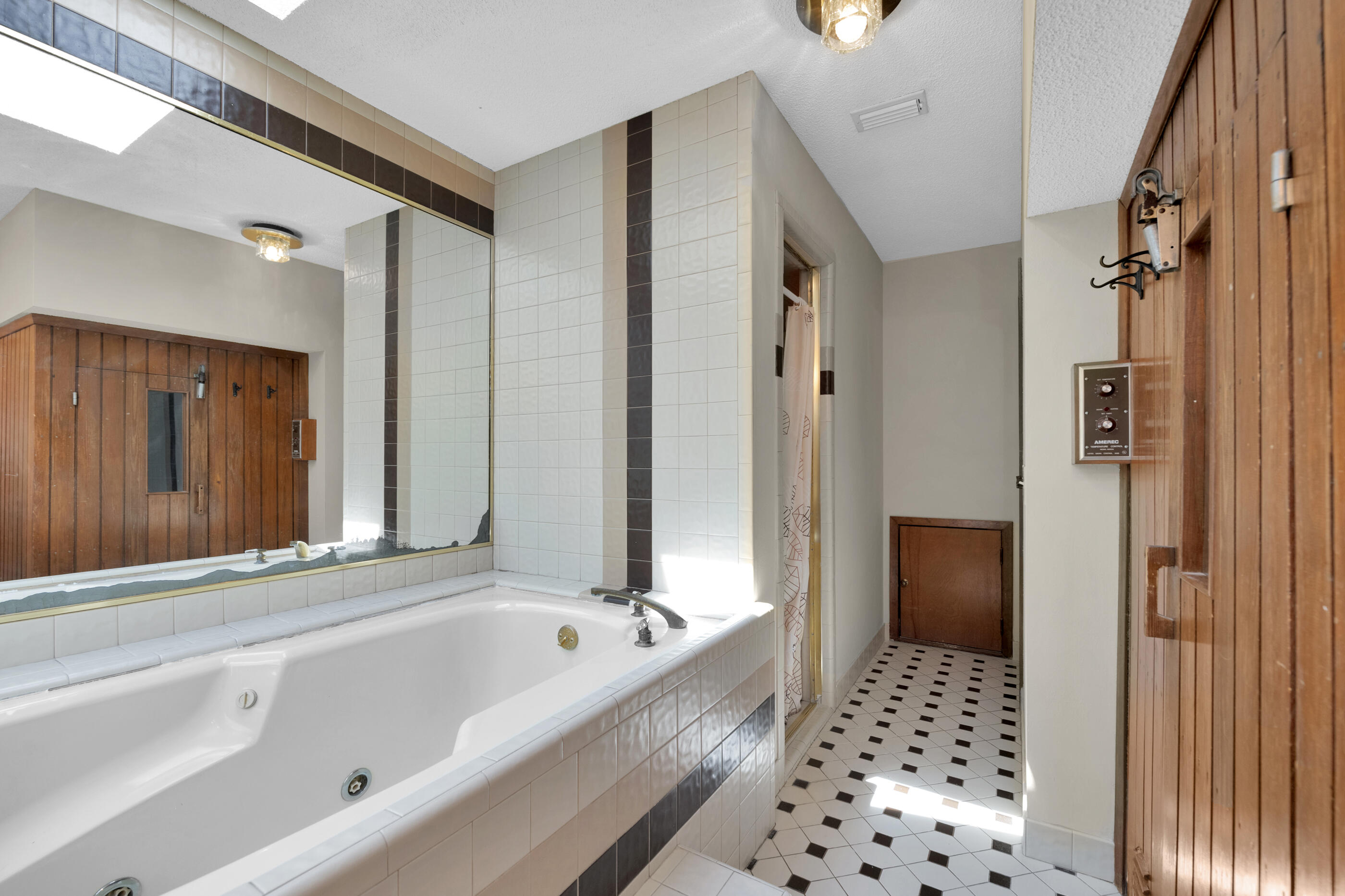 PARADISE BAY - Residential