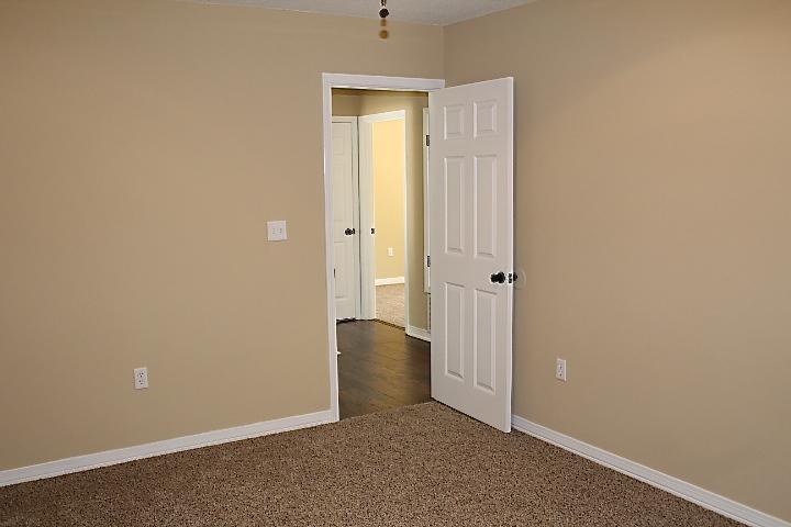 SHOAL TERRACE ESTATES - Residential