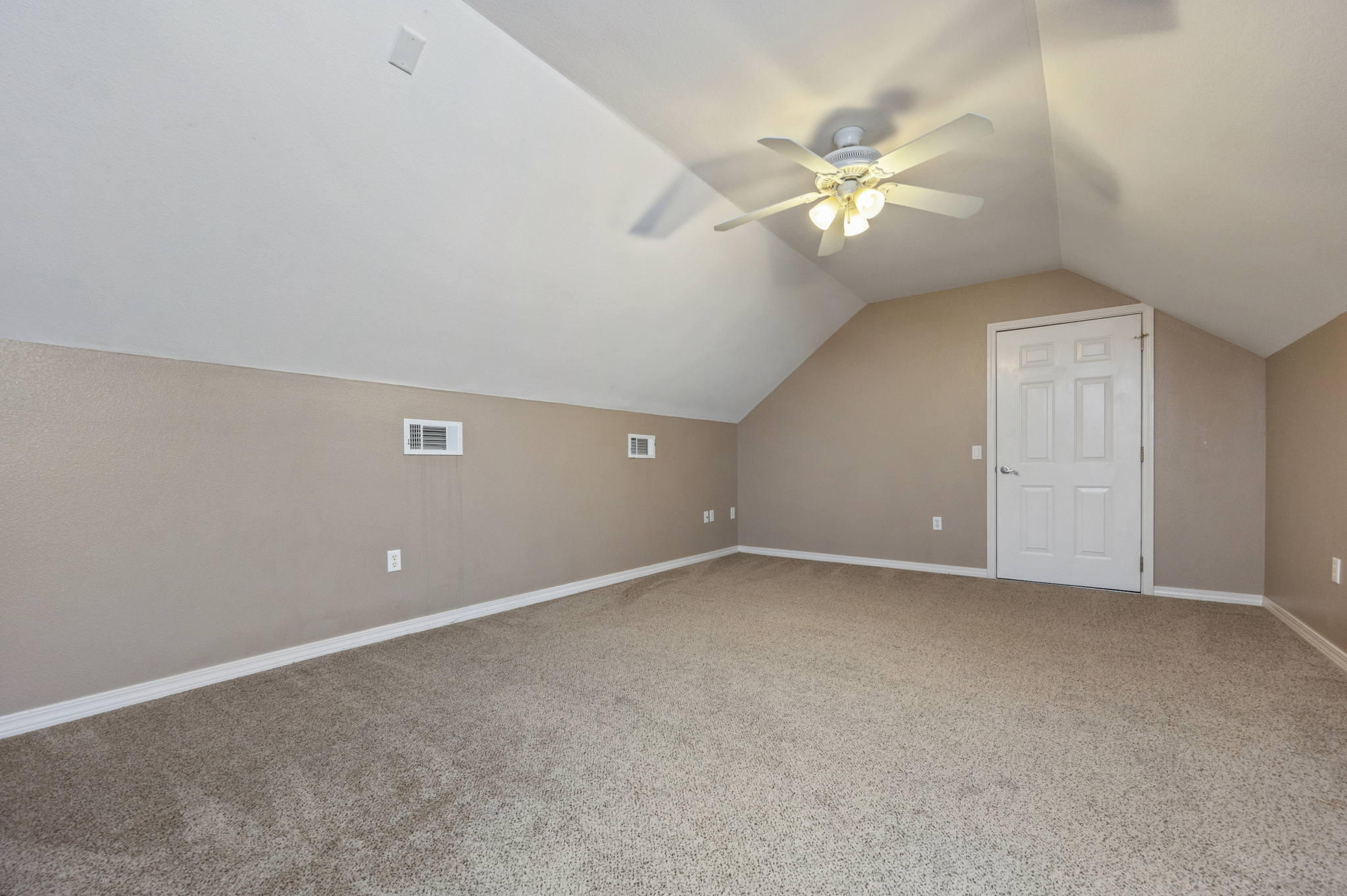 JUNIPER CREEK ESTATES - Residential